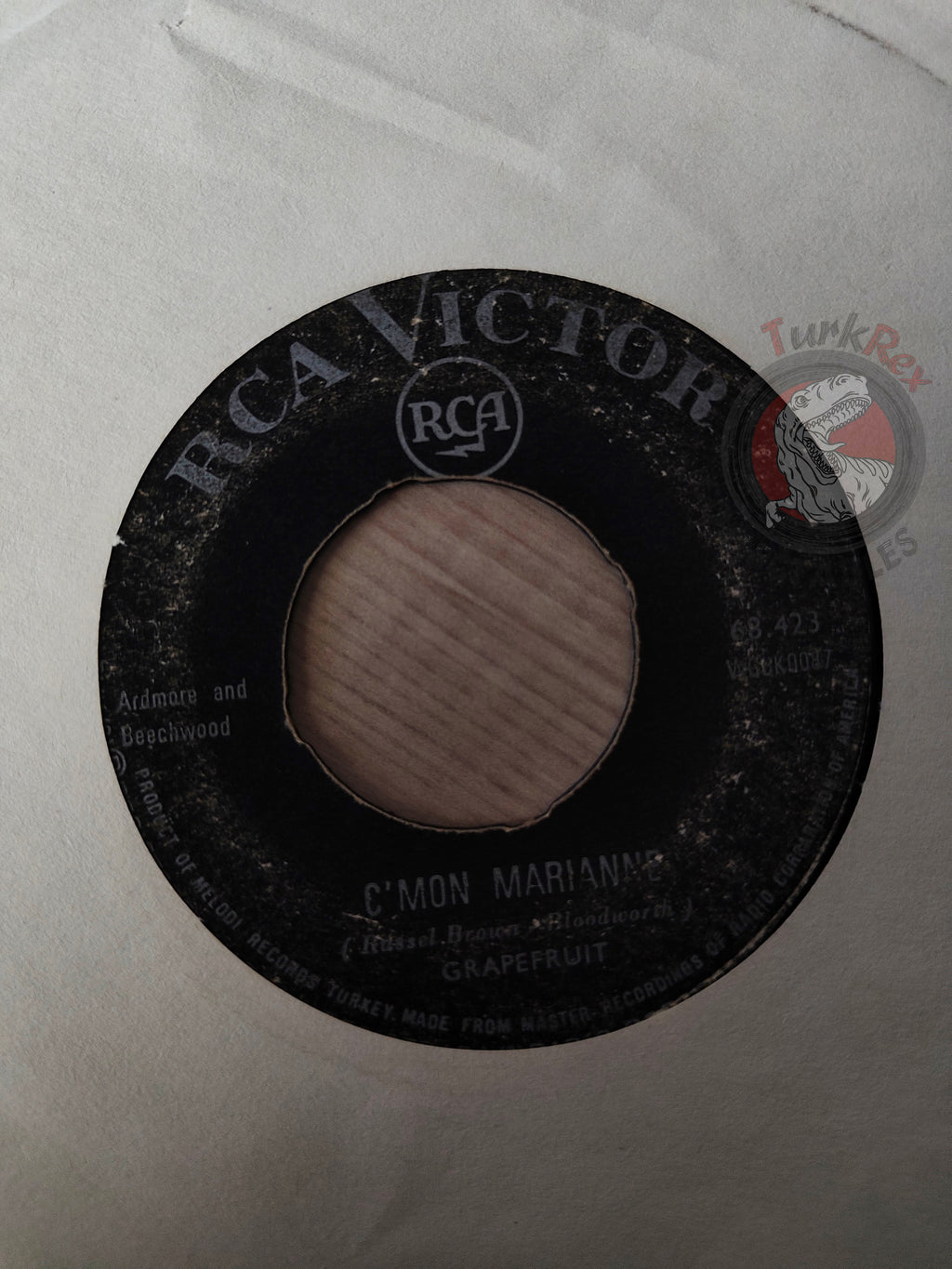 Grapefruit – C'mon Marianne 7" Turkish Pressing Vinyl Turkey Edition