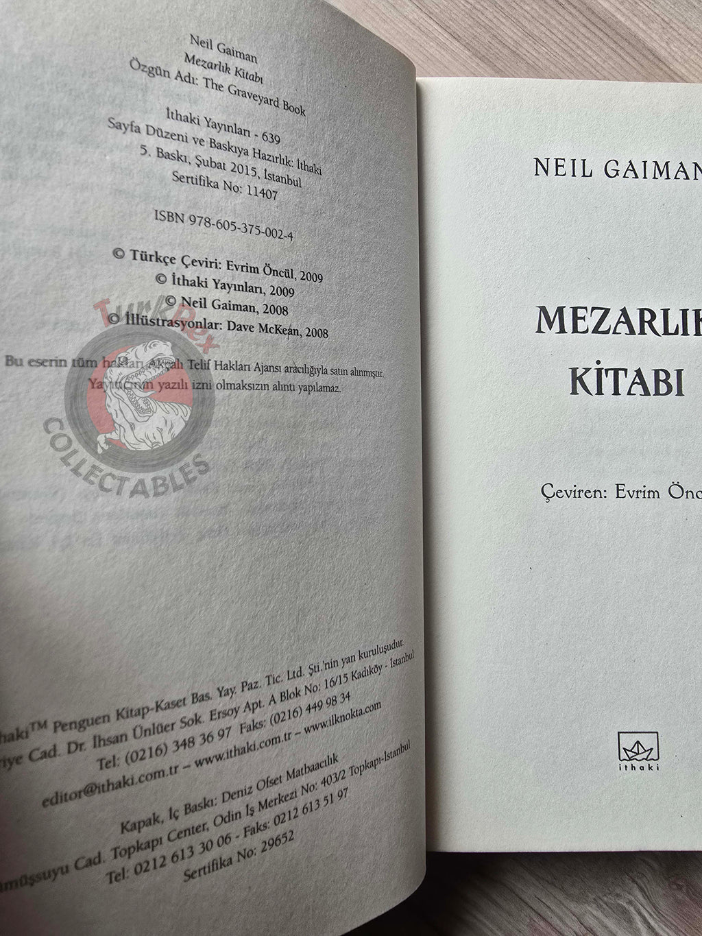 Neil Gaiman – The Graveyard Book 2015 Turkish Book Turkey Illustrated