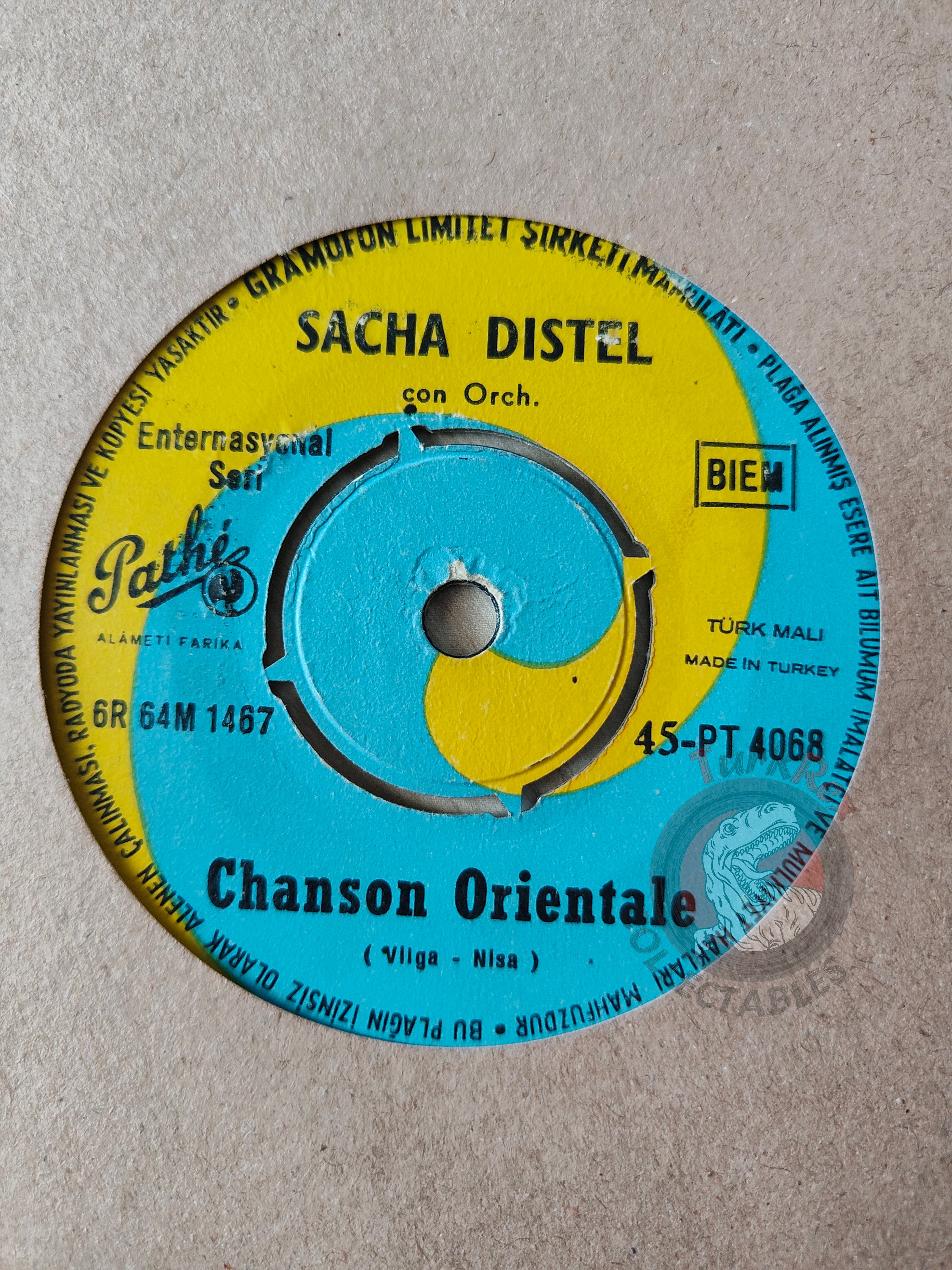 Sacha Distel – Il Tient Le Monde 7" Turkish Pressing Vinyl Turkey Edition