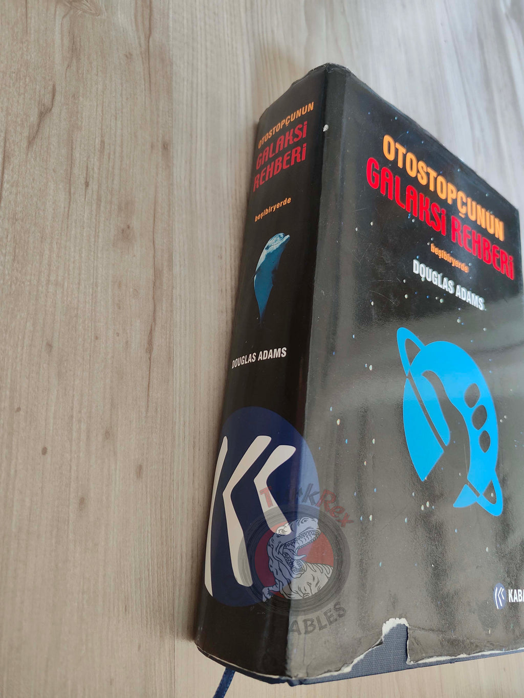 Douglas Adams – The Hitchhiker’s Guide to the Galaxy 2015 HC/DJ Turkish Book Turkey