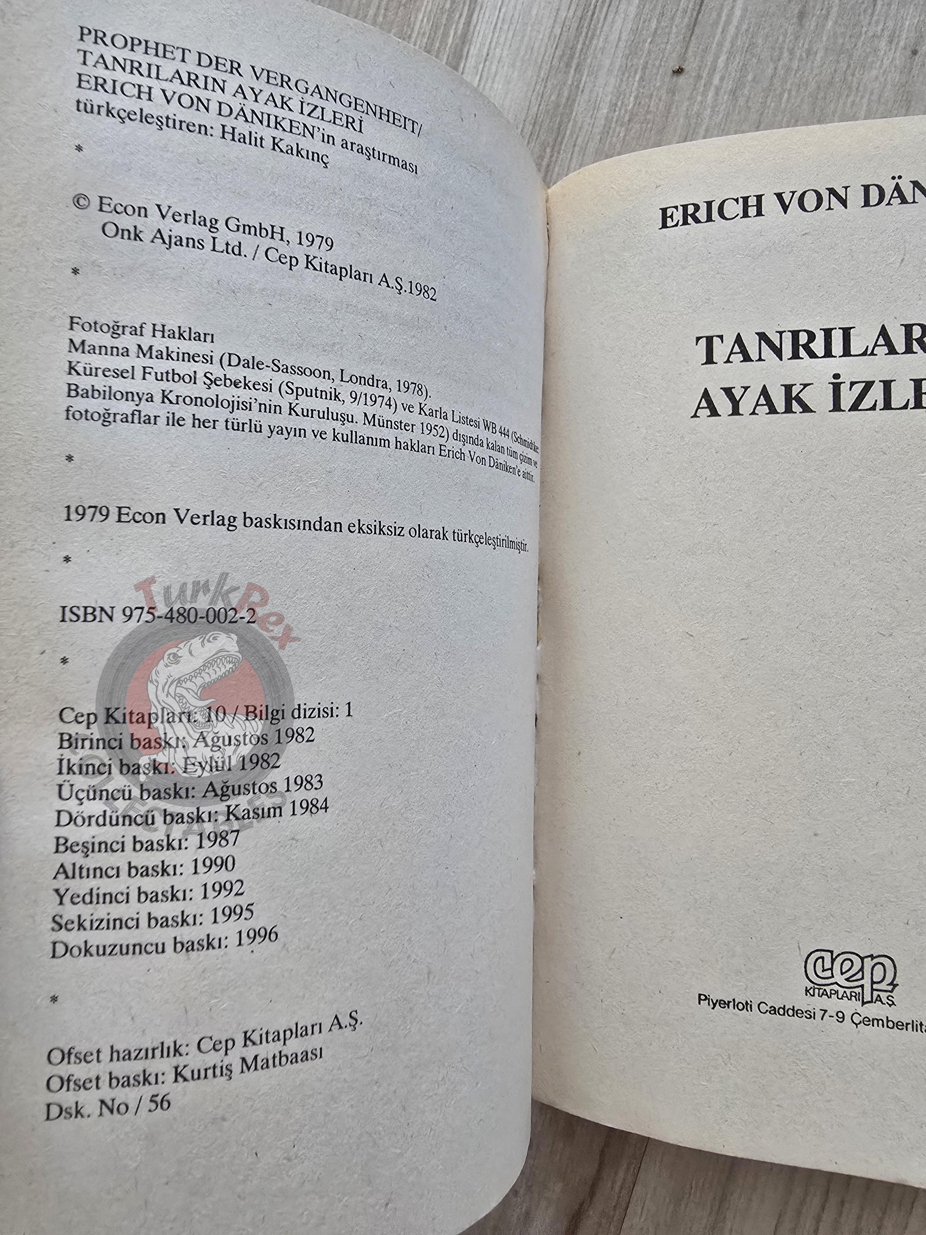 Erich von Däniken – Signs of the Gods 1996 Turkish Book Turkey Ufology