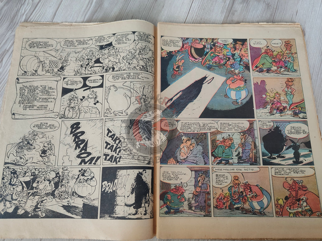 Asterix – Asterix and the Soothsayer 80s Turkish Edition Comic Turkey