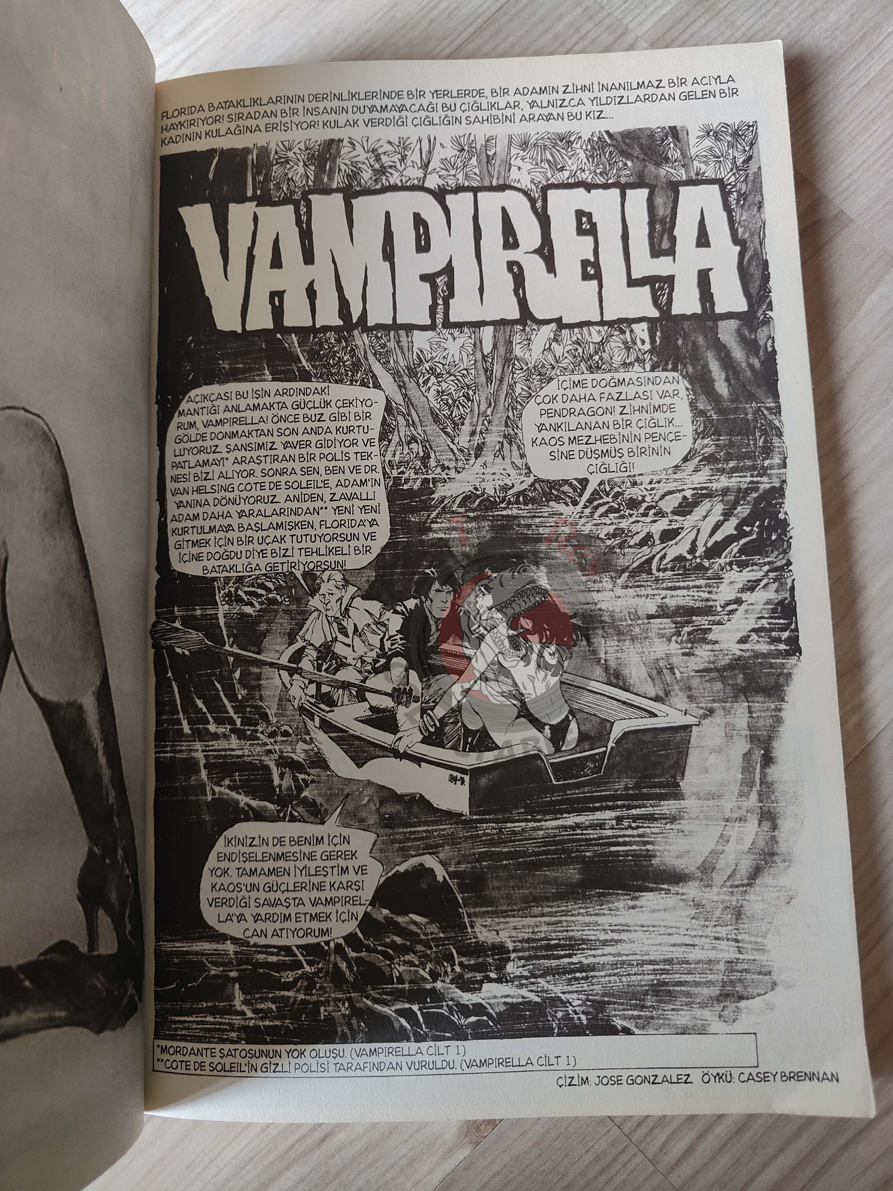 Vampirella Crimson Chronicles #2 2010 Turkish Comic Turkey Enrich