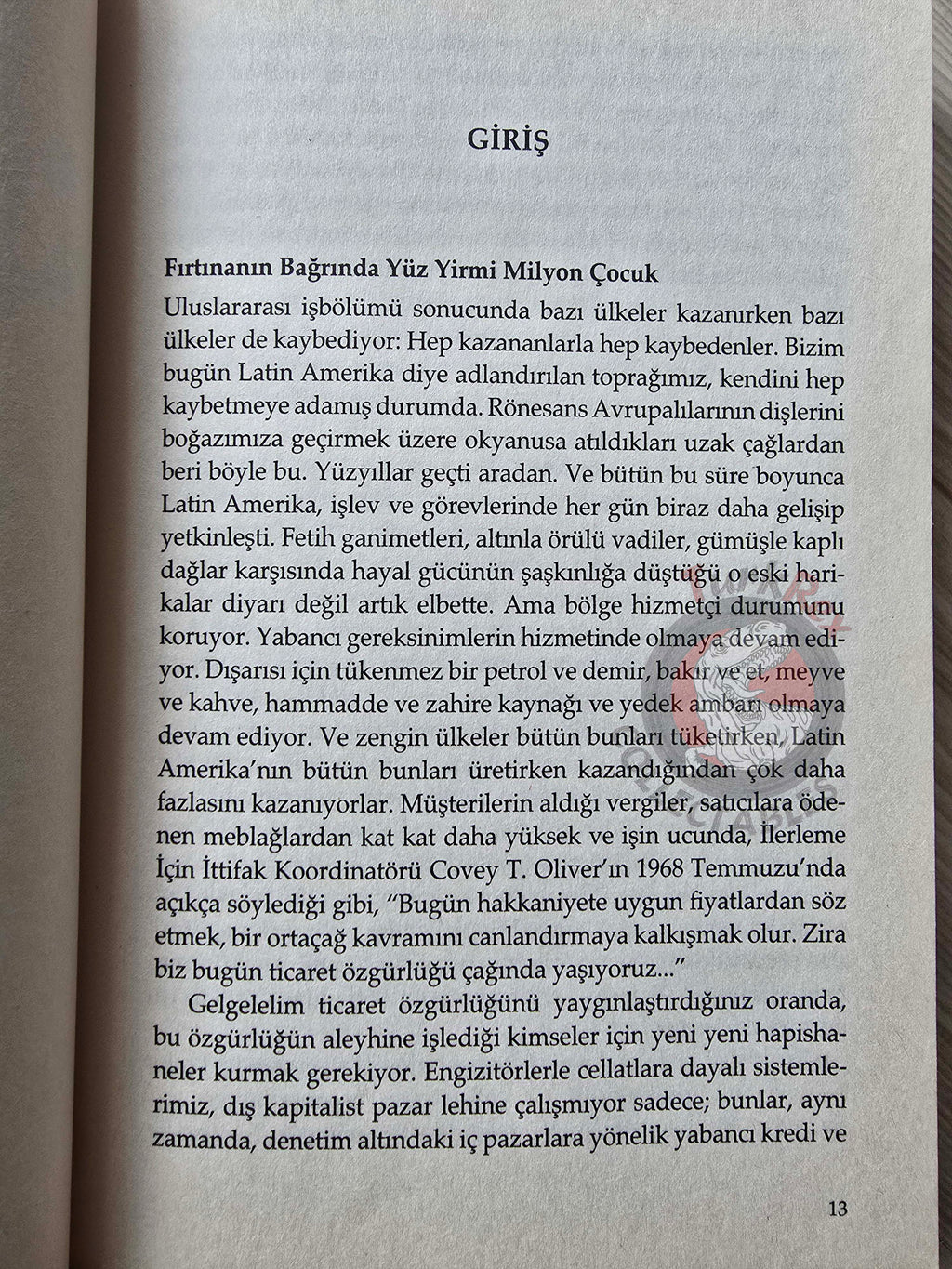 Eduardo Galeano – Open Veins of Latin America 2015 Turkish Book Turkey