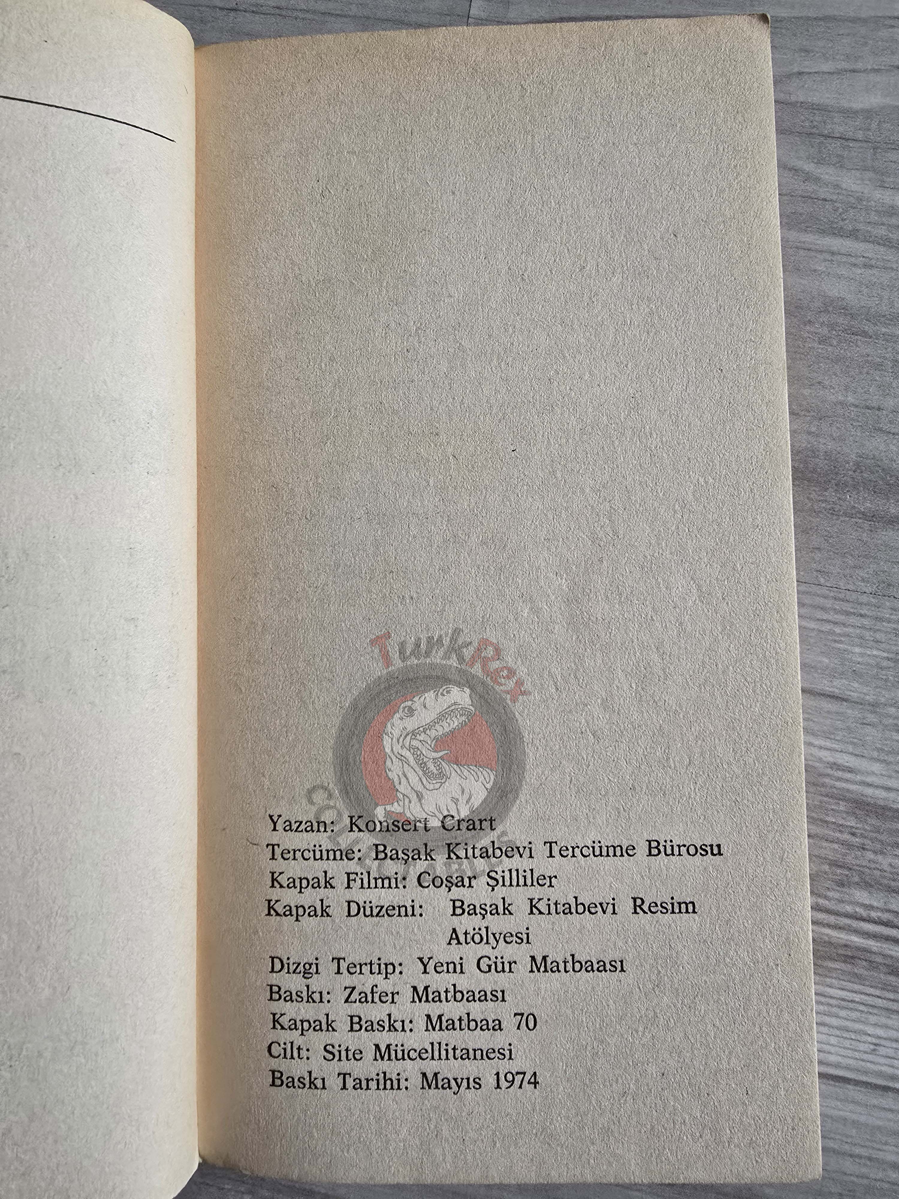 Dr. Richard Kimble – The Fugitive 1974 1st Turkish Book Turkey Tv Series
