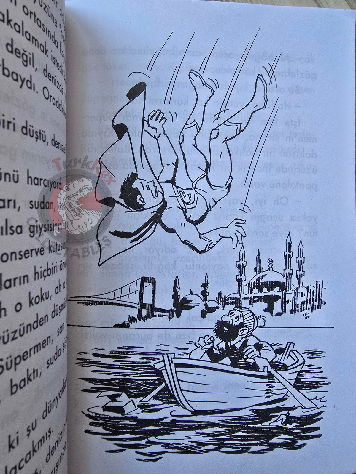Superman Fell into Istanbul – Muzaffer İzgü 2007 Turkish Book Turkey Illustrated