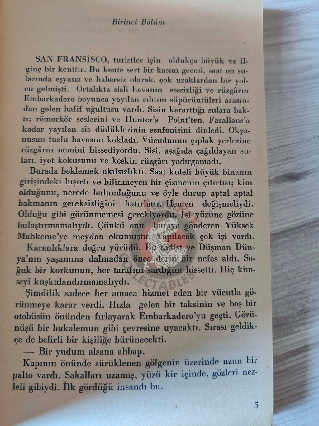 Emil Petaja – Alpha Yes, Terra No 1983 1st Turkish Book Turkey