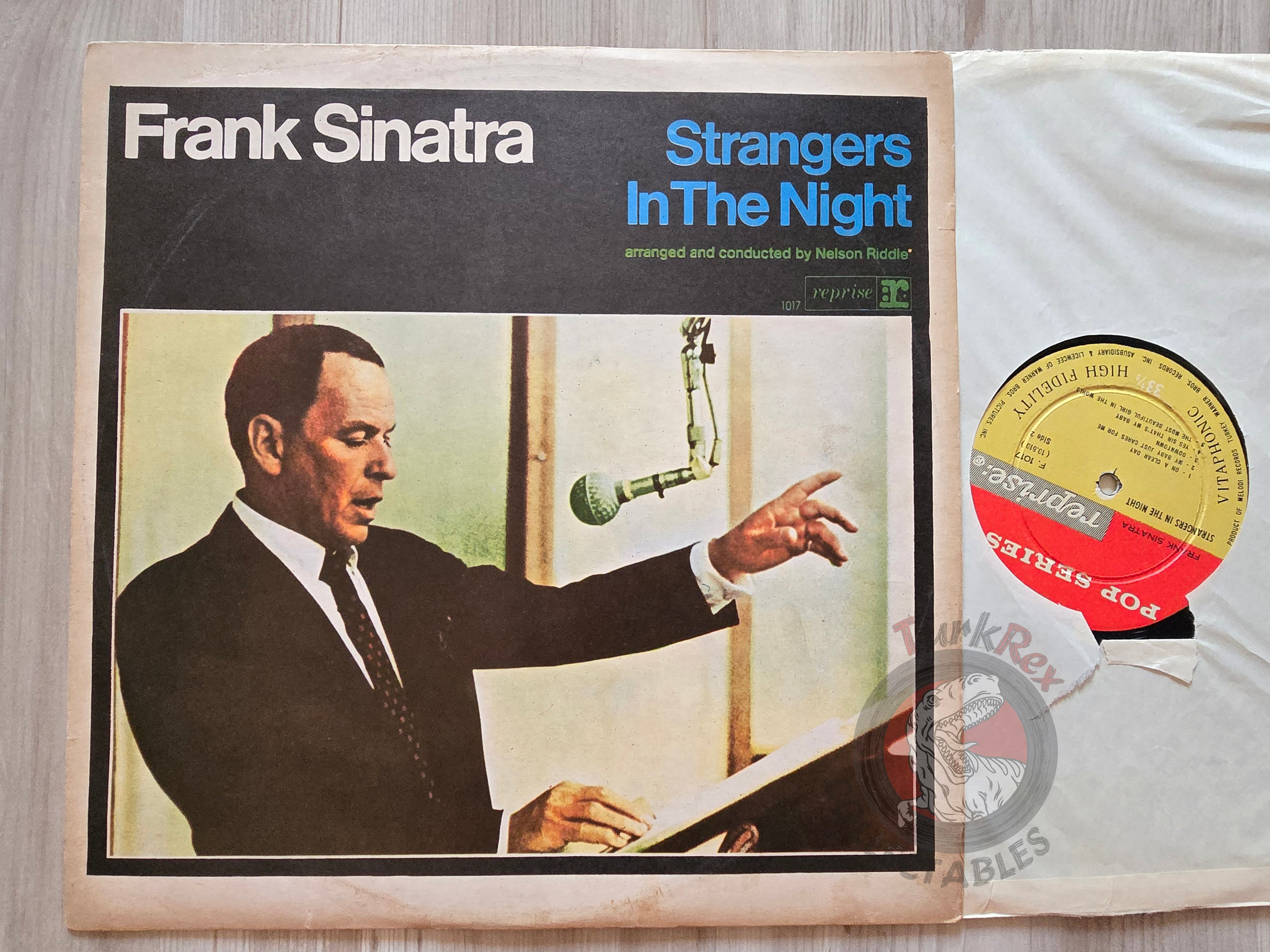 Frank Sinatra – Strangers In The Night Turkish Pressing Vinyl Turkey Edition