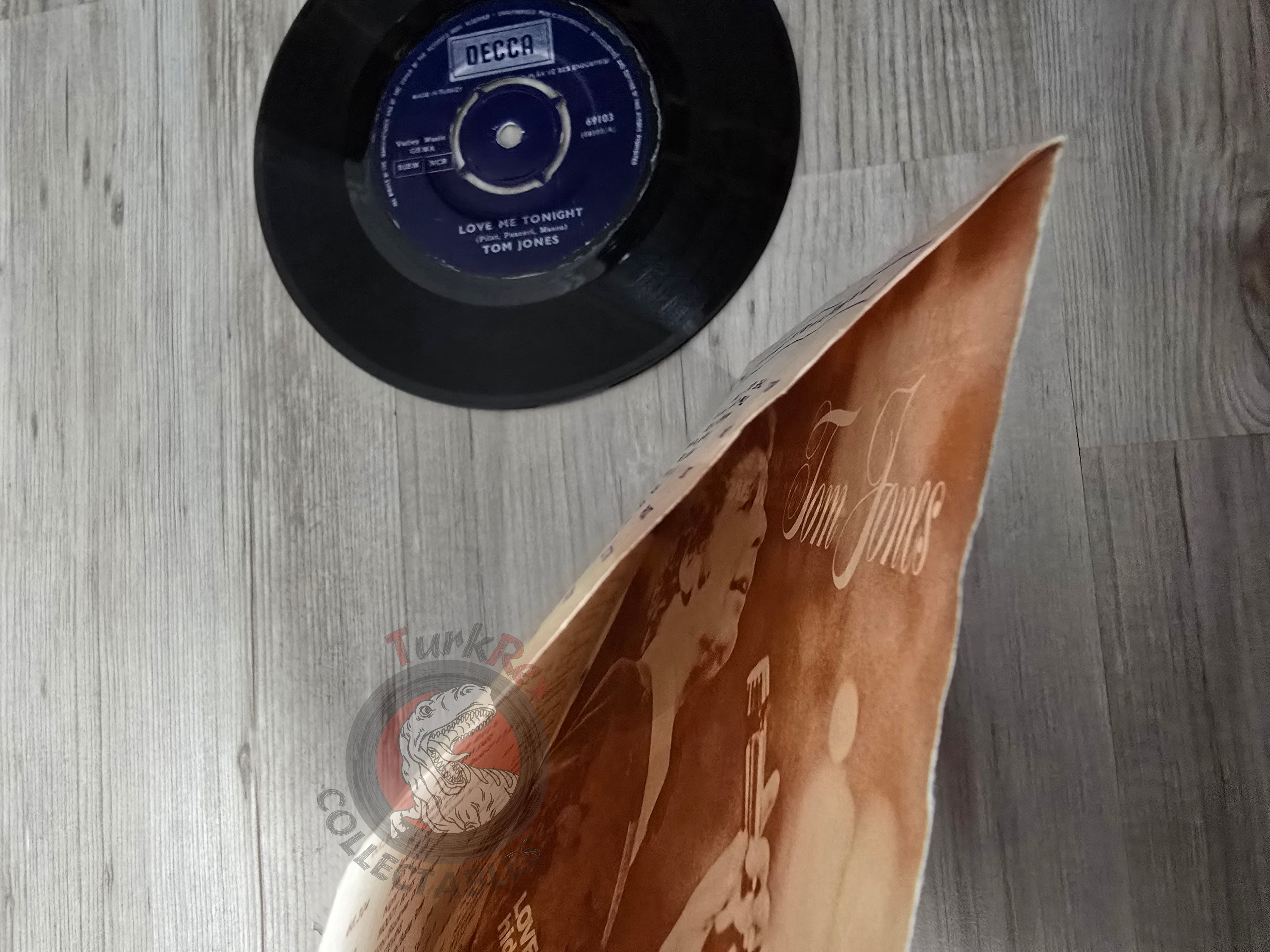 Tom Jones –  Love Me Tonight 7" Turkish Pressing Vinyl Turkey Edition