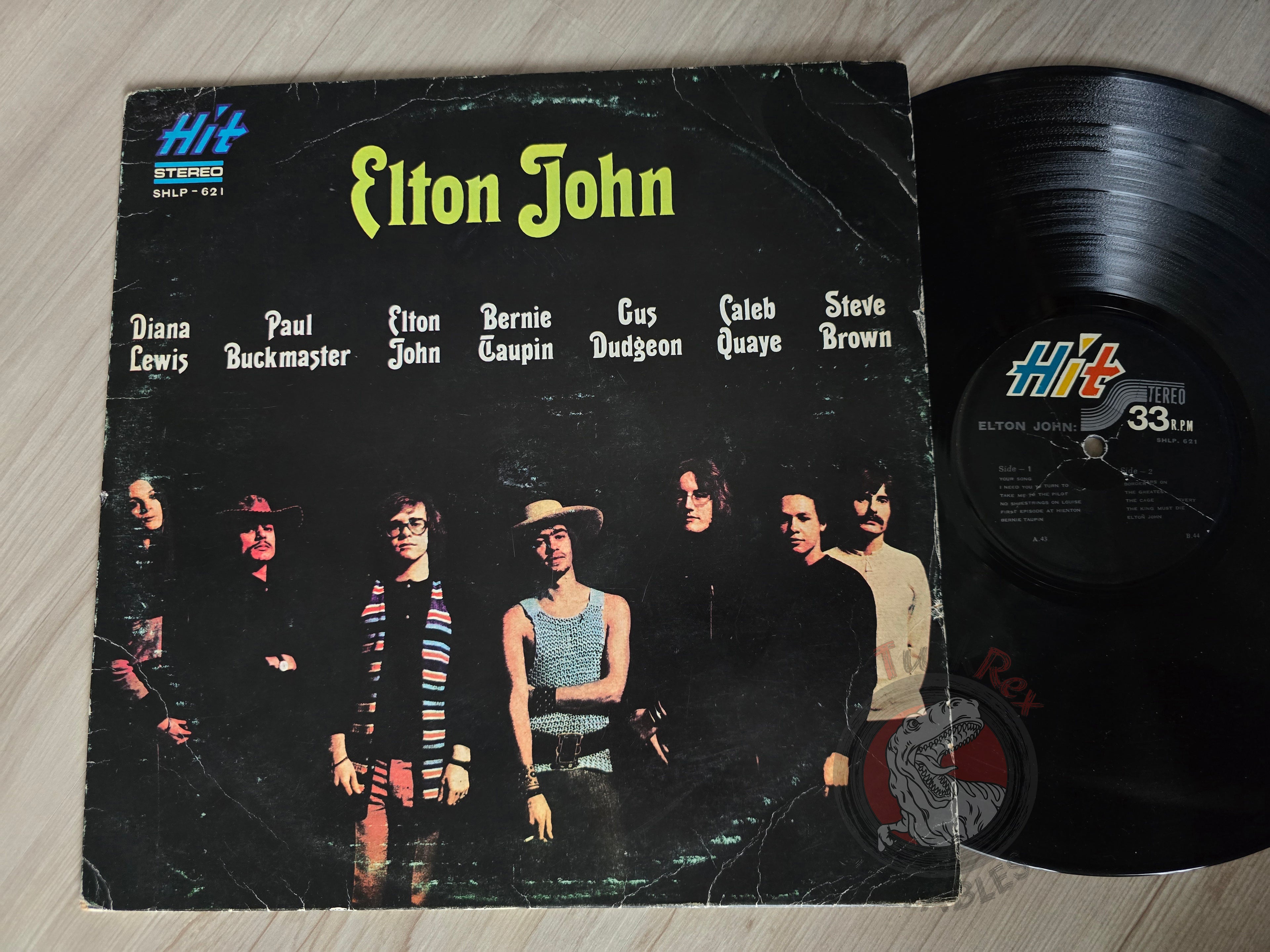 Elton John – Elton John Iranian Pressing Vinyl Iran Edition