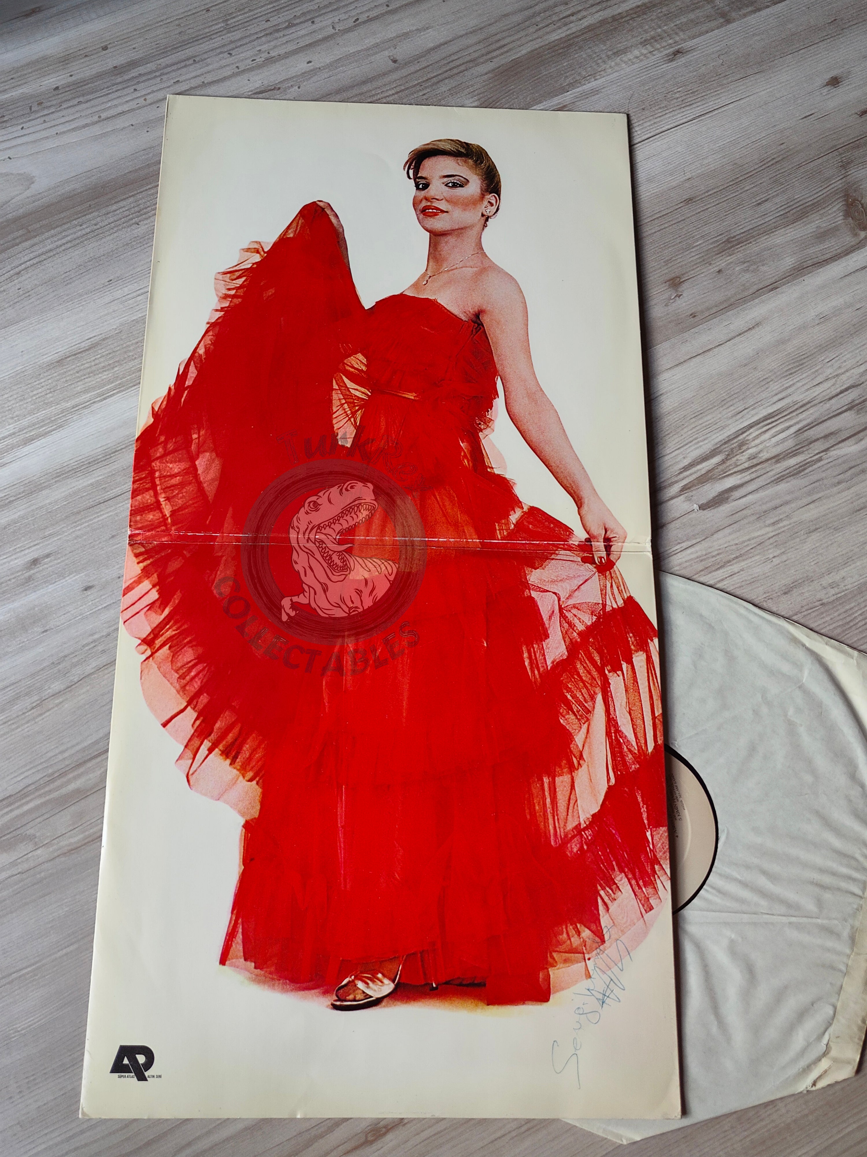Kibariye – Kibariye Turkish Pressing Signed Vinyl Turkey Edition