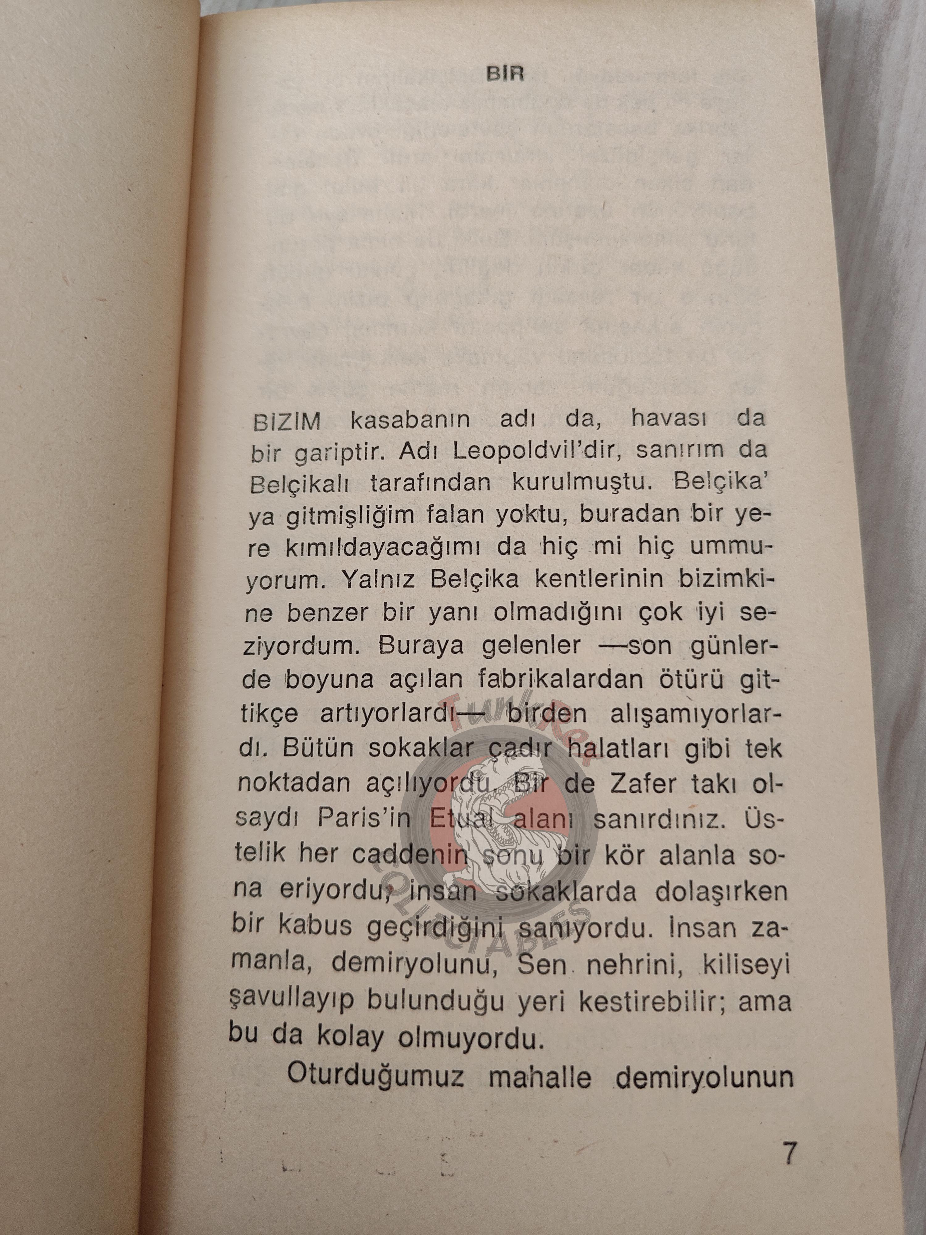 Frédéric Dard –  Les Scélérats 1974 1st Turkish Book Turkey