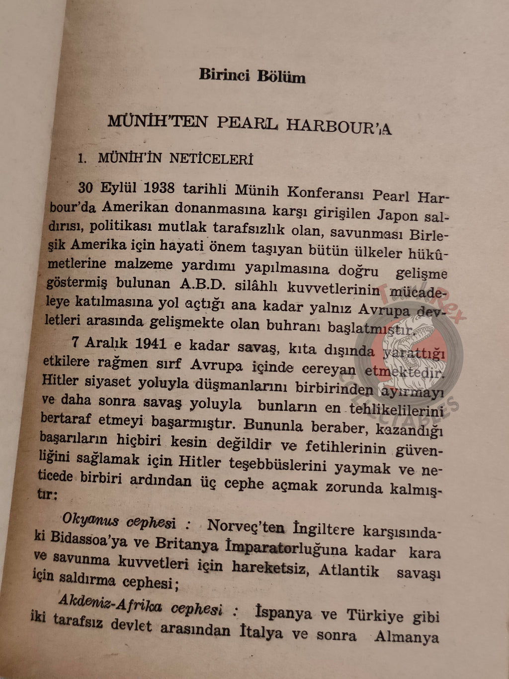 Georges Lestien & Roger Céré – The Two World Wars 1966 Turkish Book Turkey