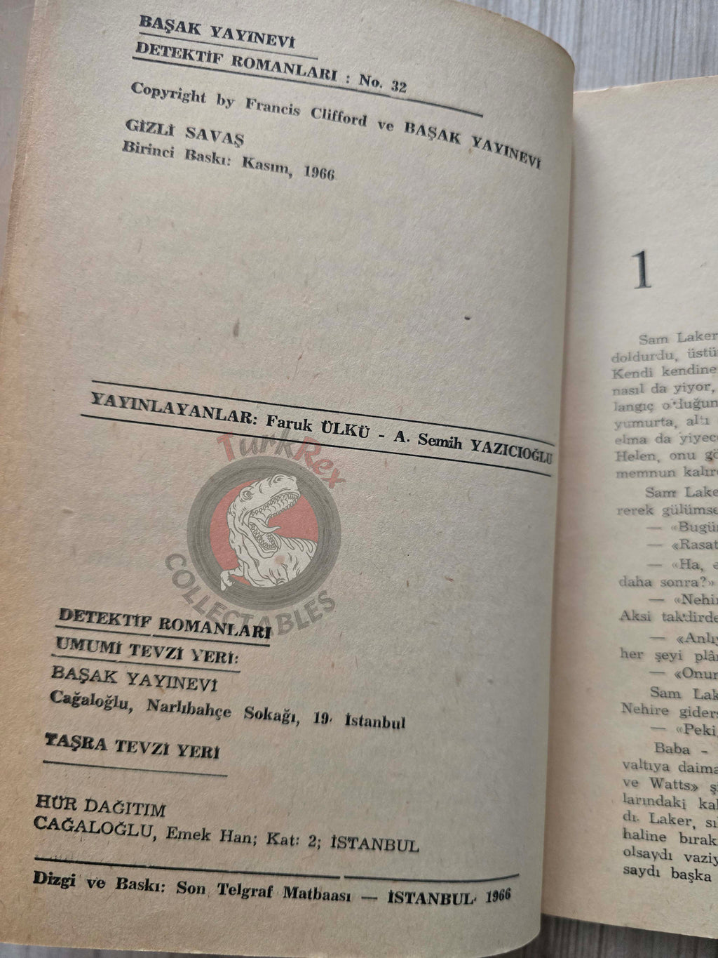 Francis Clifford – The Naked Runner 1966 1st Turkish Book Turkey