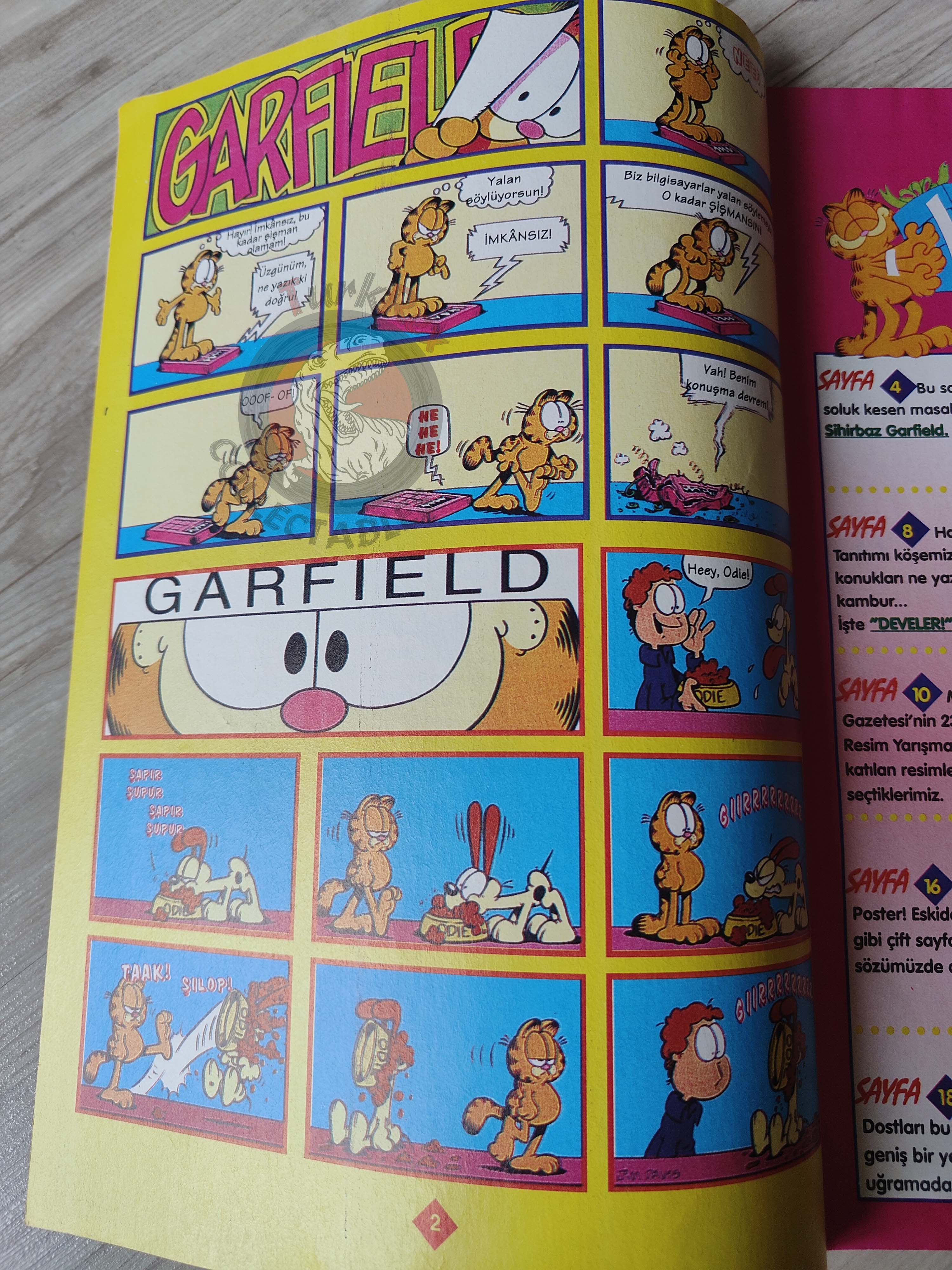 Garfield #15 1997 Turkish Magazine Comic Turkey Power Rangers
