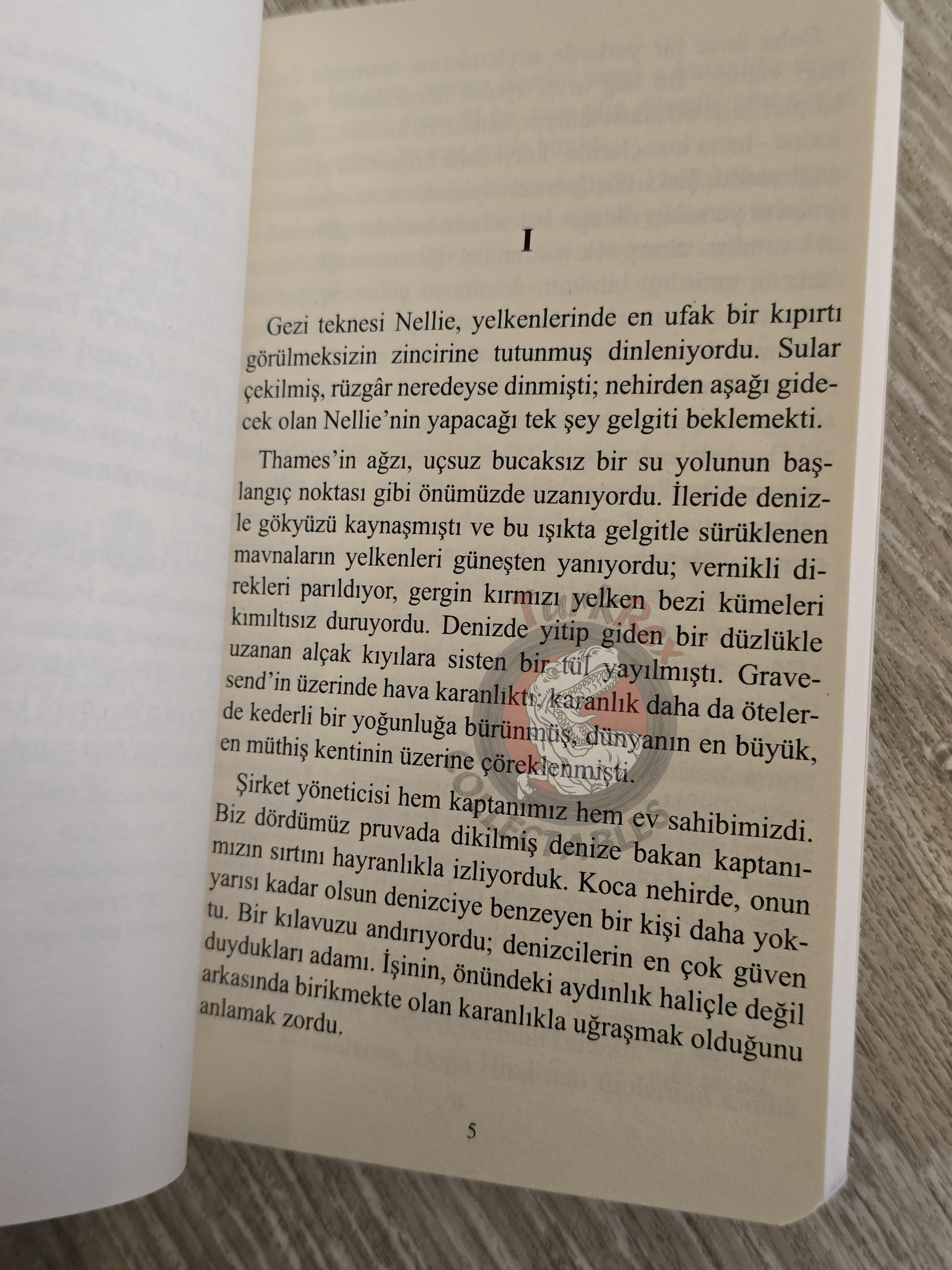 Joseph Conrad – Heart of Darkness 2020 Turkish Book Turkey