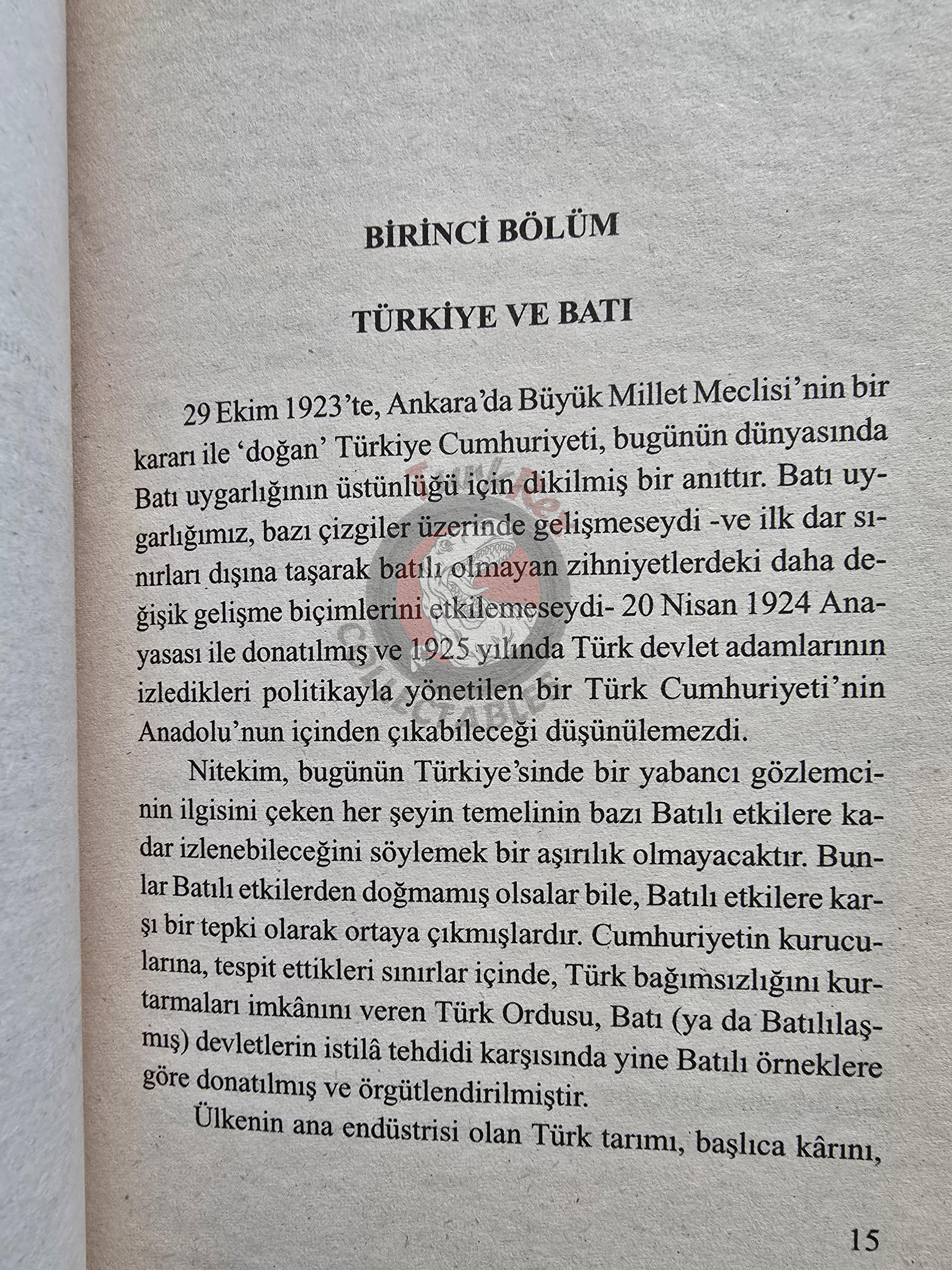 Arnold J. Toynbee – Turkey 1999 Turkish Book Turkey
