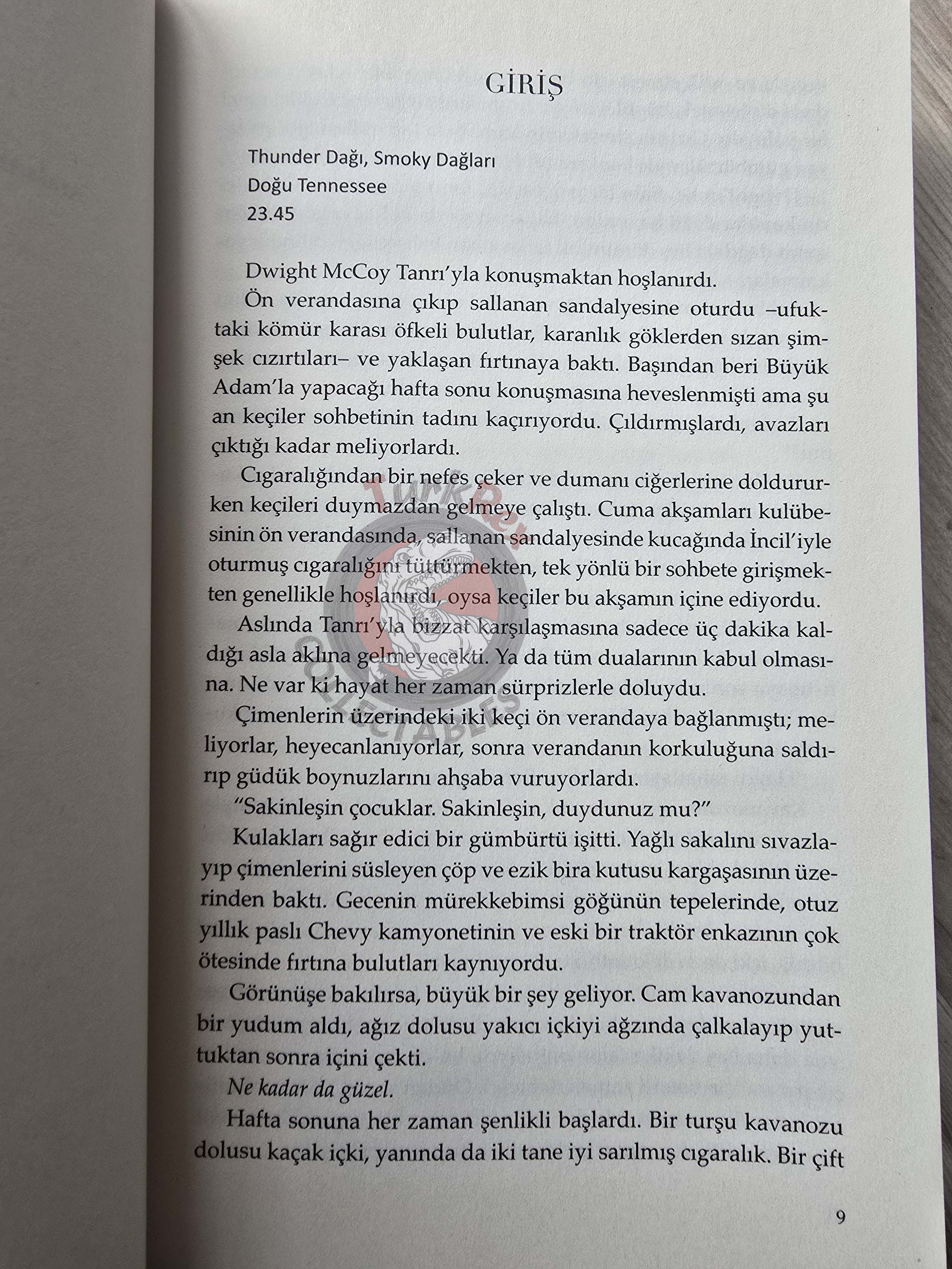 Glenn Meade – Unquiet Ghosts 2017 1st Turkish Book Turkey