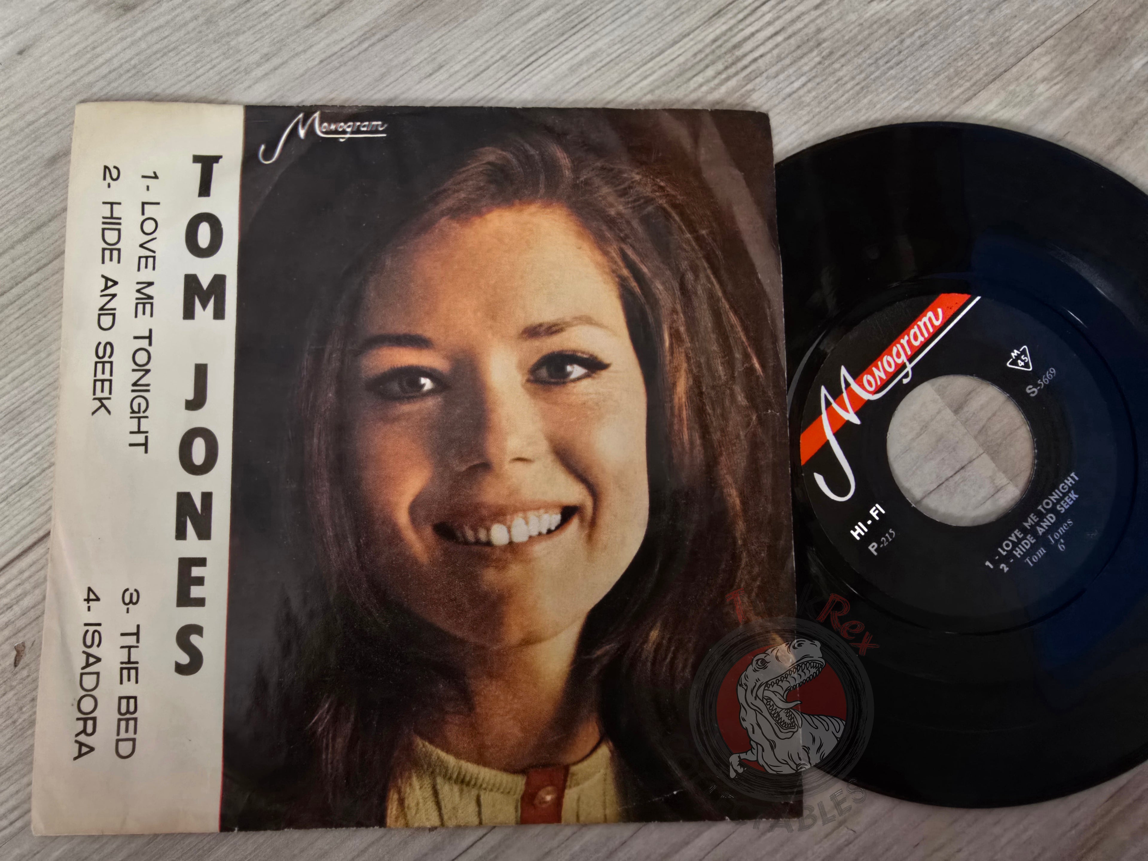 Tom Jones – Love Me Tonight 7" Iran Pressing Vinyl Iranian Edition