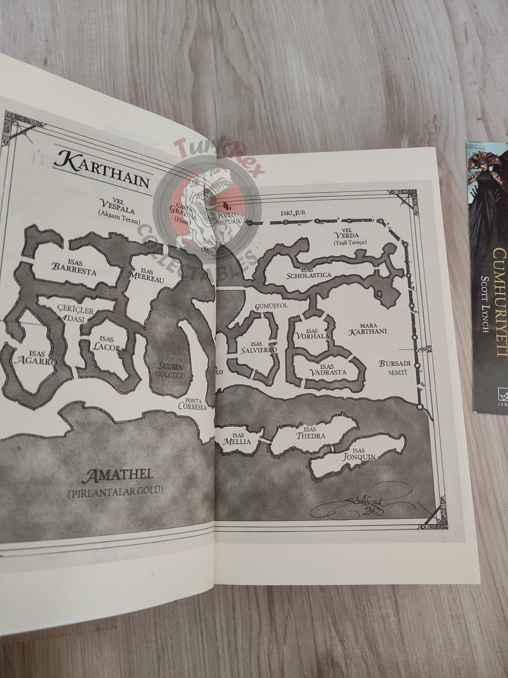 Scott Lynch – The Republic of Thieves 2016 1st Turkish Book Turkey Gentleman Bastard