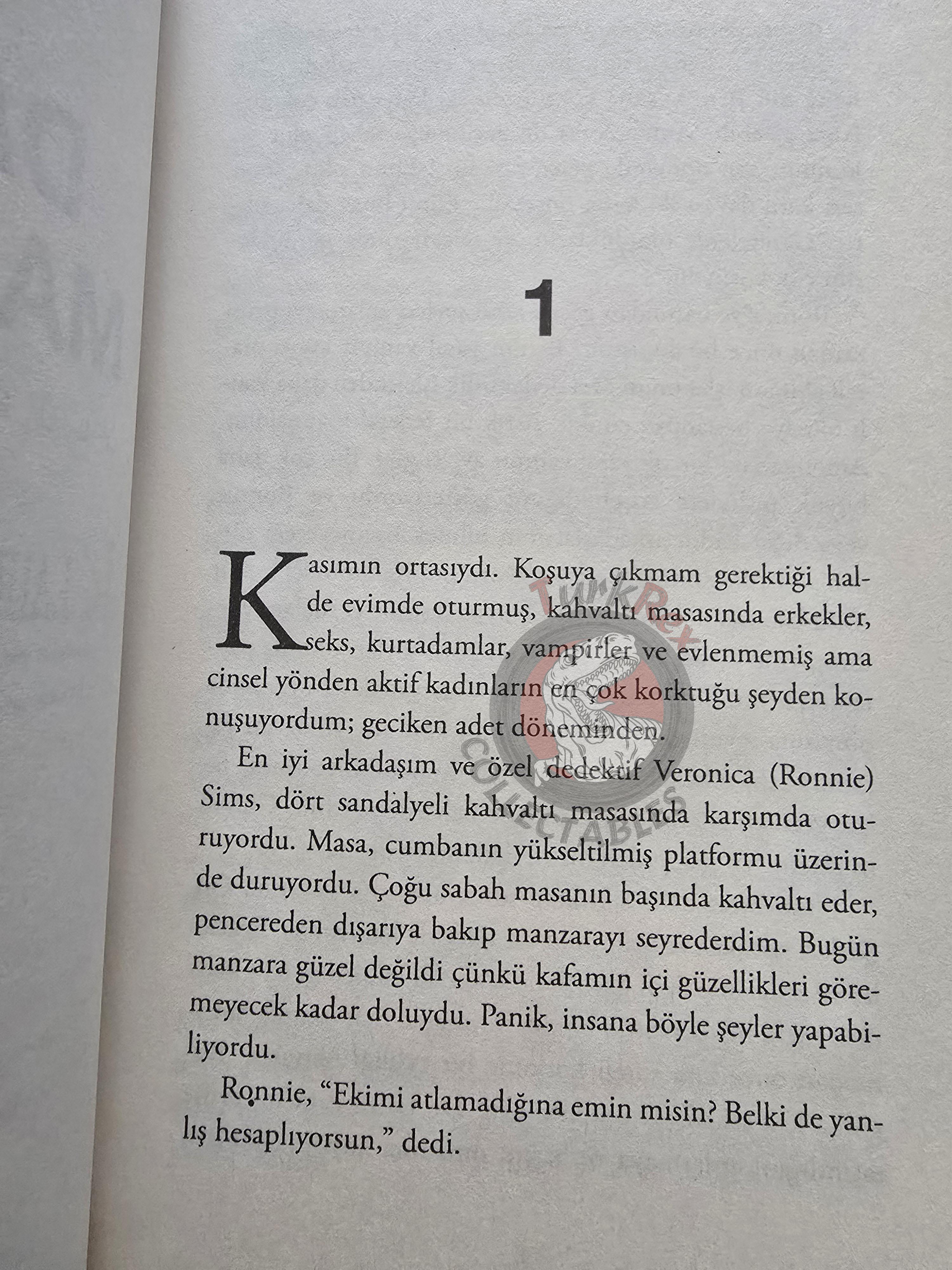 Laurell K. Hamilton – Danse Macabre 2011 1st Turkish Book Turkey Anita Blake: Vampire Hunter