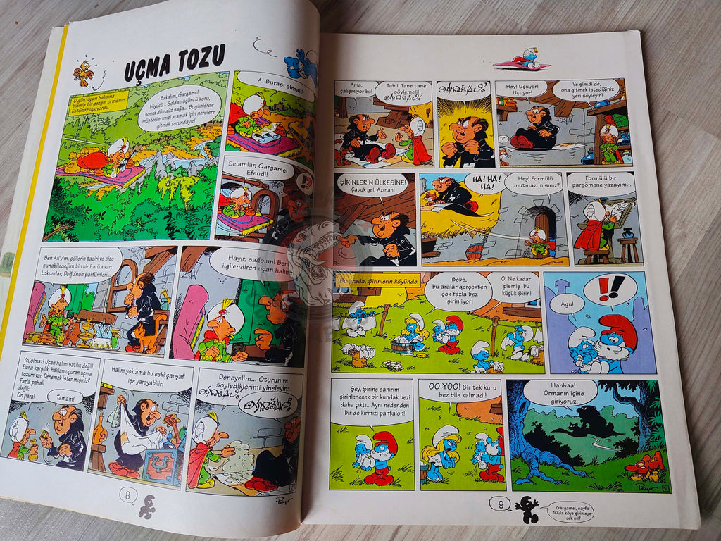 The Smurfs #18 1996 Turkish Comic Magazine Turkey Schtroumpf Pierrot et la lampe