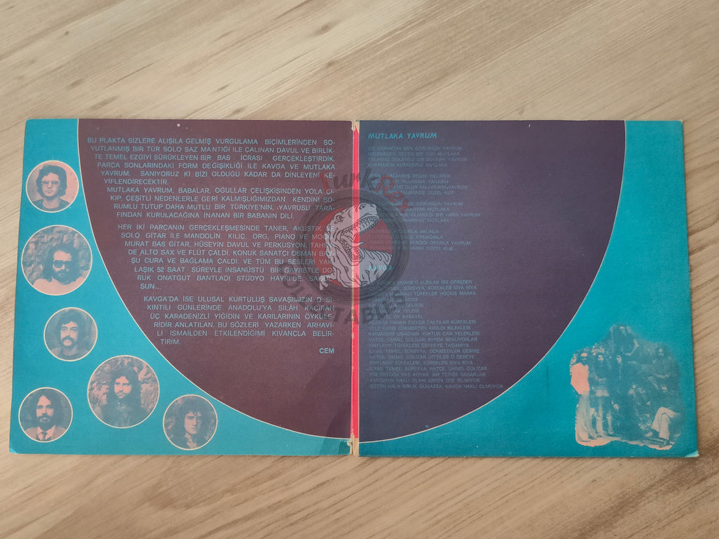Cem Karaca - Dervişan – Mutlaka Yavrum 7" Turkish Pressing Vinyl Turkey Edition