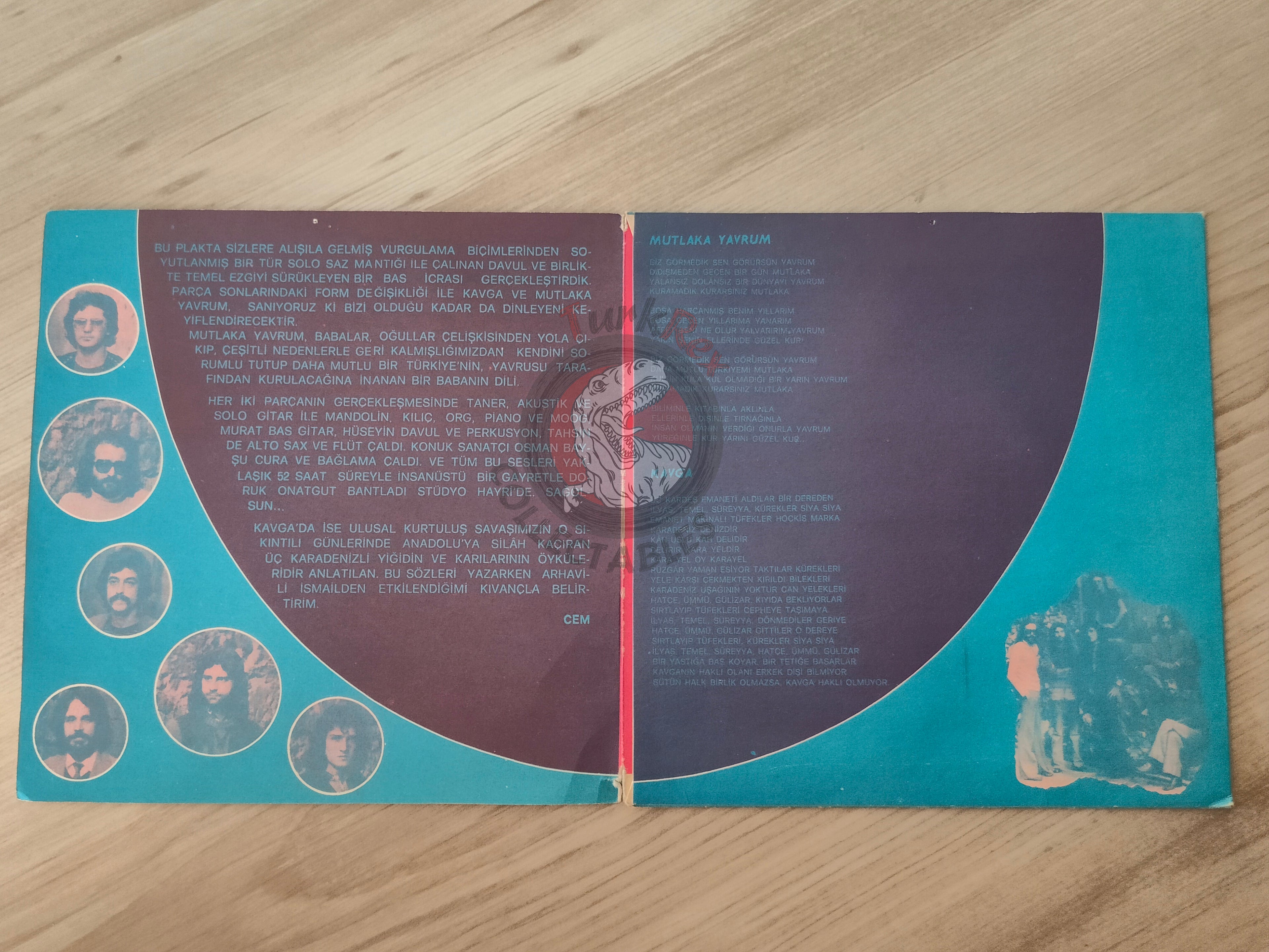 Cem Karaca - Dervişan – Mutlaka Yavrum 7" Turkish Pressing Vinyl Turkey Edition