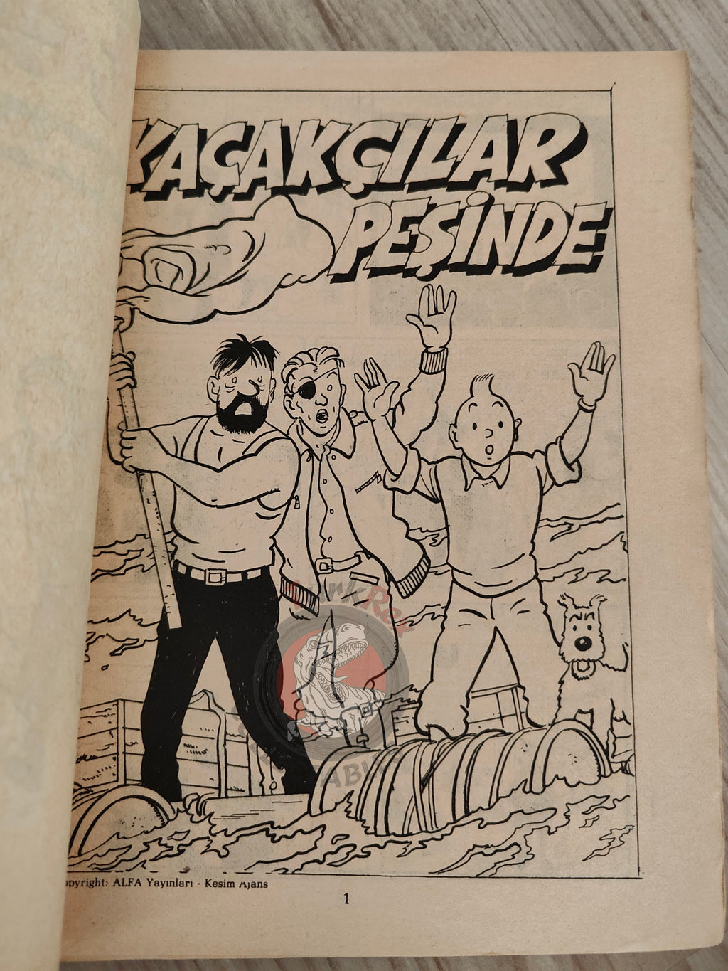 Tintin – The Red Sea Sharks 1980s Turkish Edition Comic Turkey