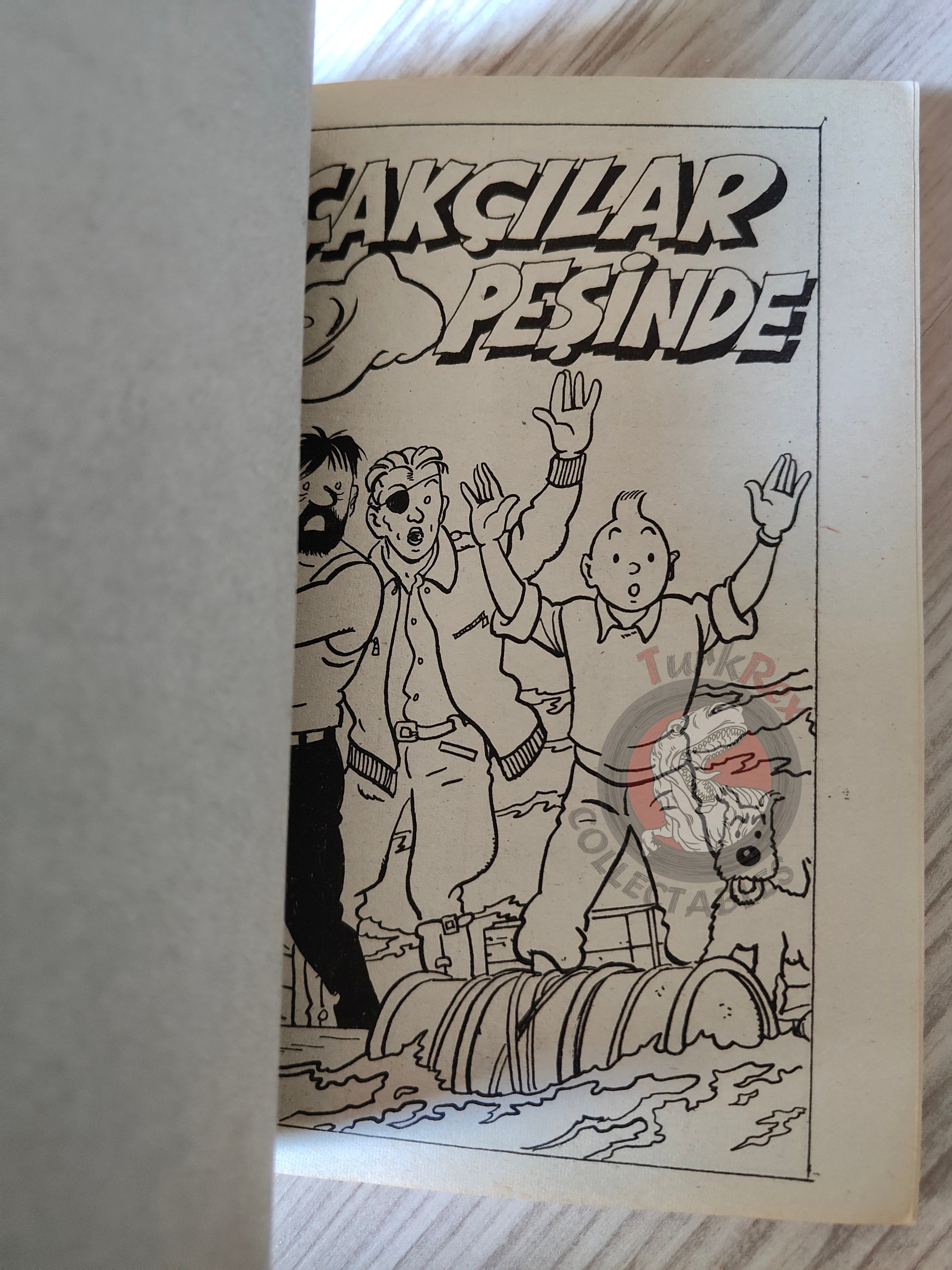 Tintin – The Red Sea Sharks mid 1980s Turkish Edition Comic Turkey 2