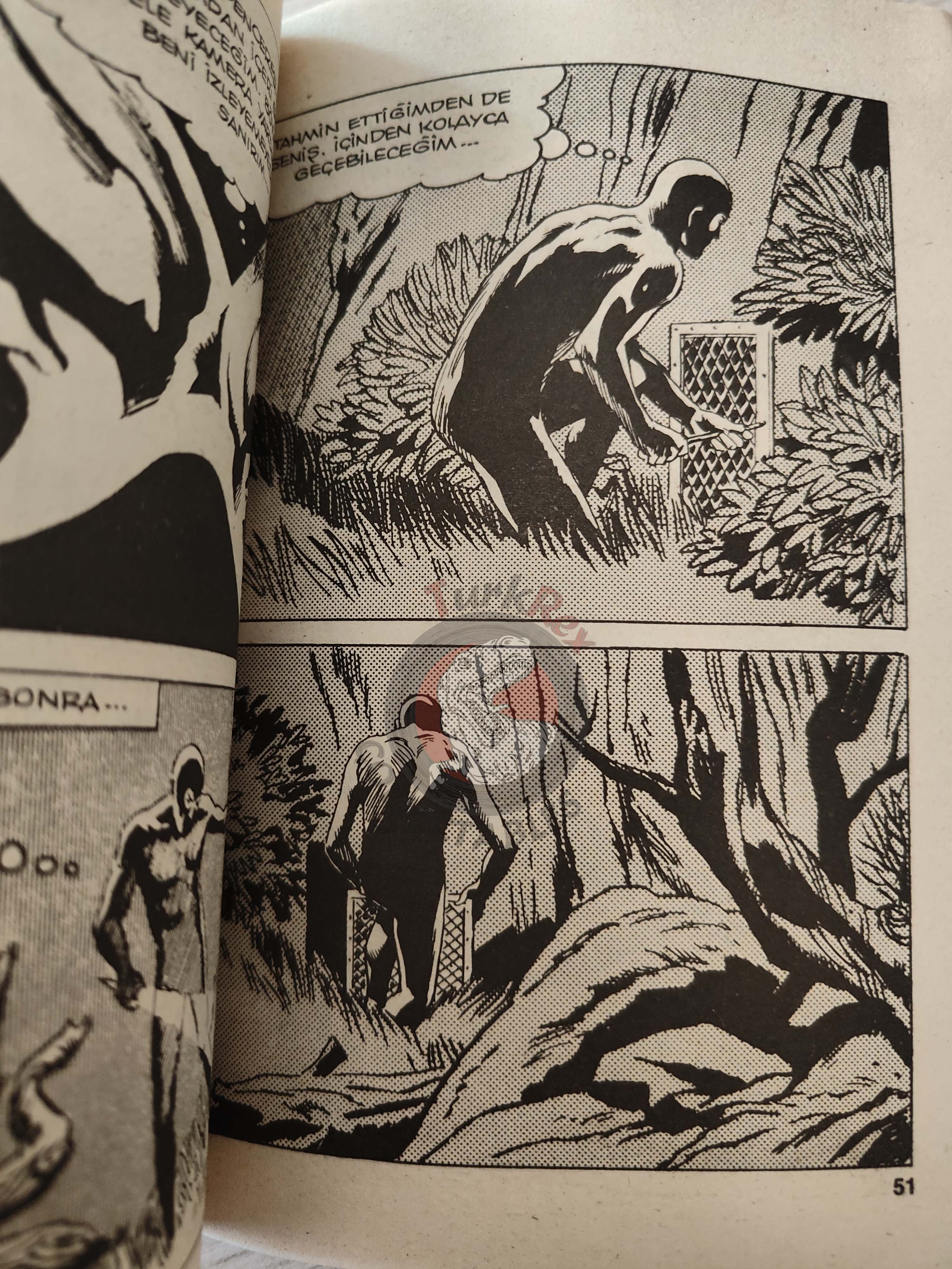 Diabolik #11 1980s Turkish Comic Turkey Angela Giussani