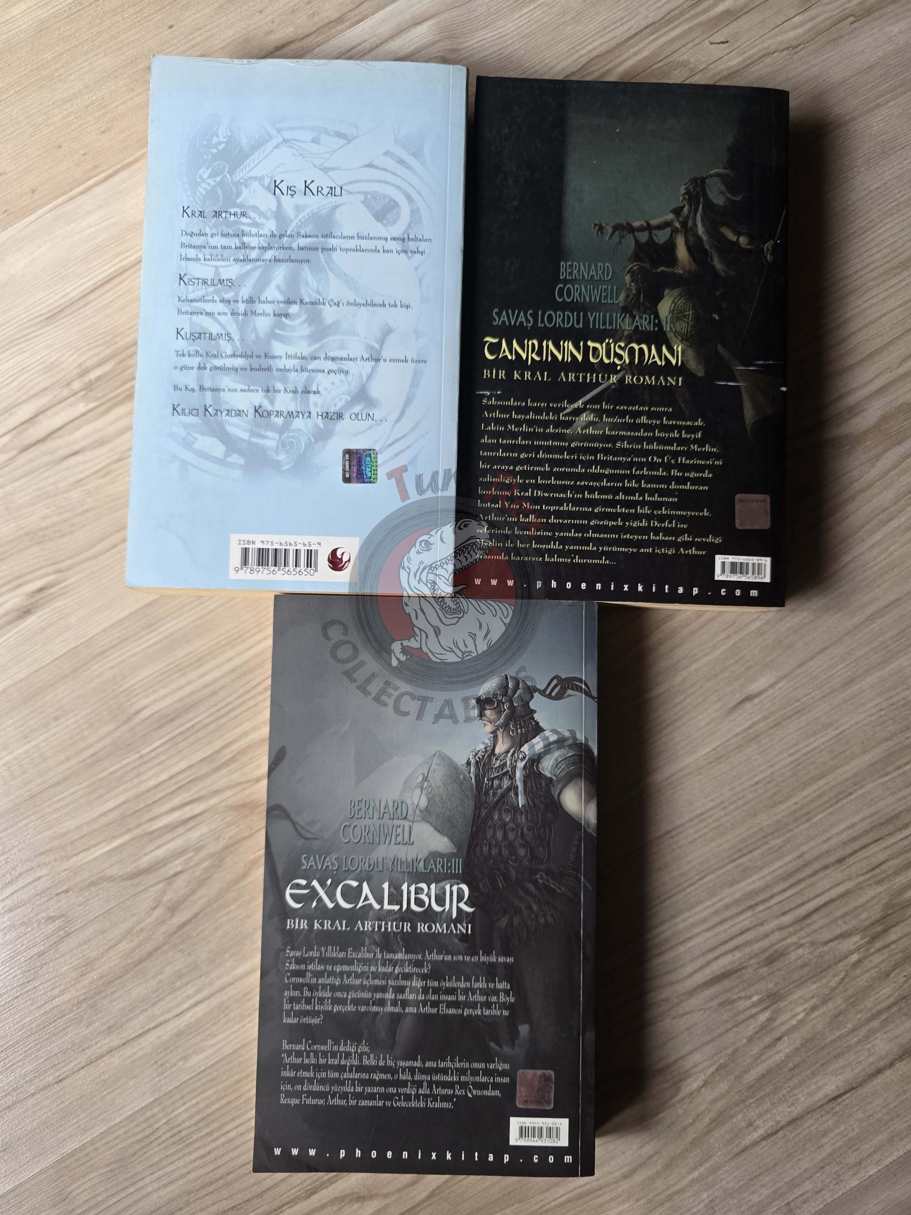 Bernard Cornwell  – The Warlord Chronicles 2004 1st Turkish Book Turkey