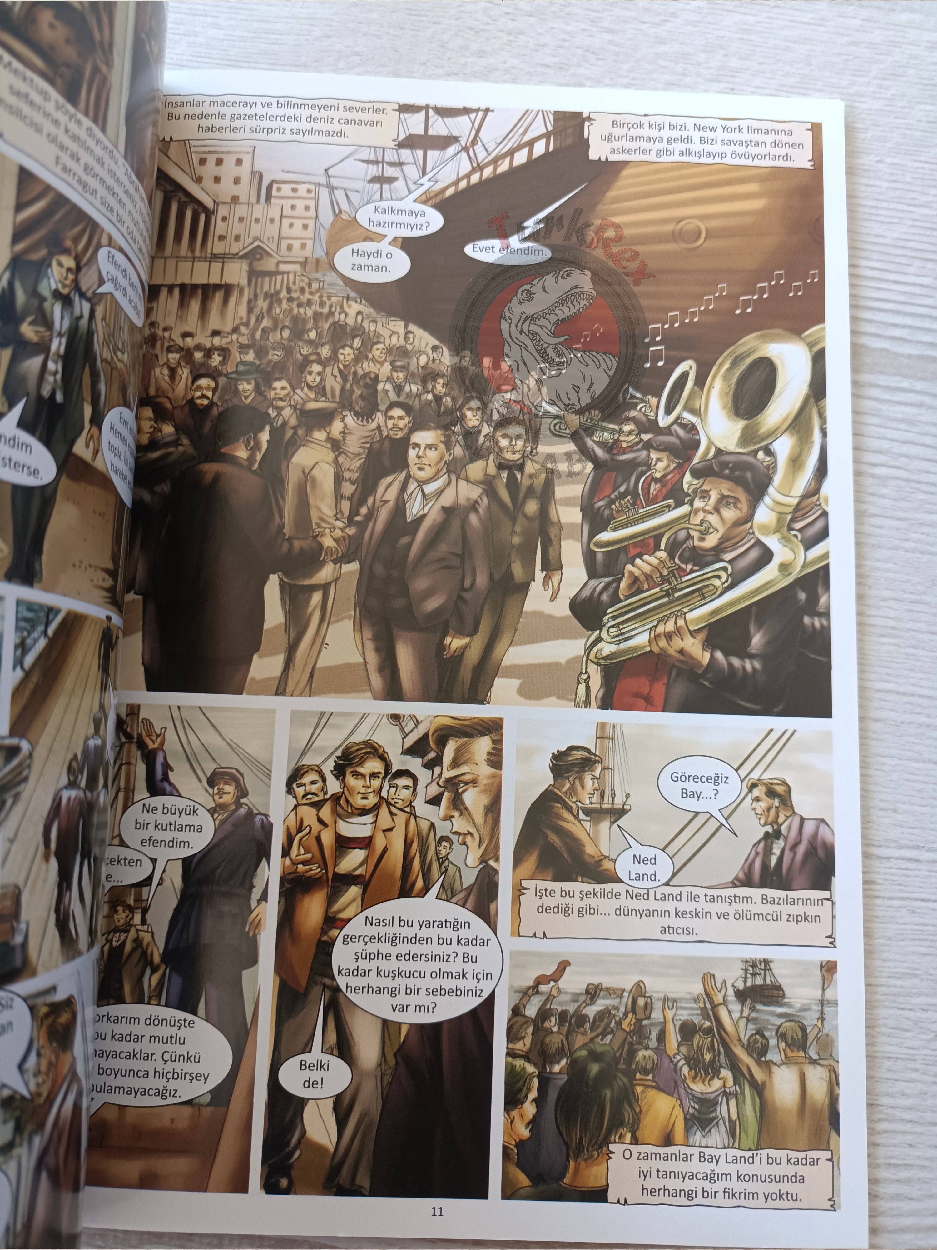 Twenty Thousand Leagues Under the Sea – Jules Verne Turkish Comic Turkey Campfire Classics