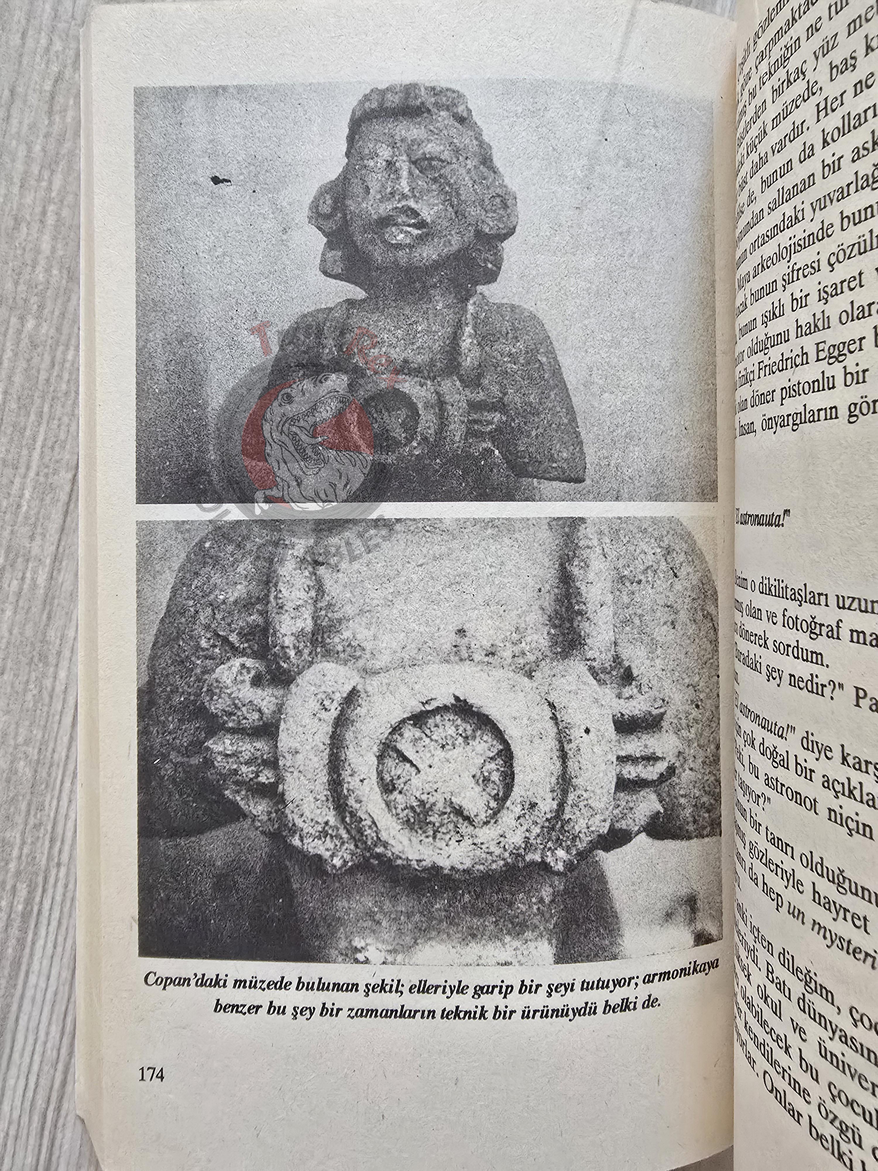 Erich von Däniken – Pathways to the Gods The Stones of Kiribati 1996 Turkish Book Turkey Ufology