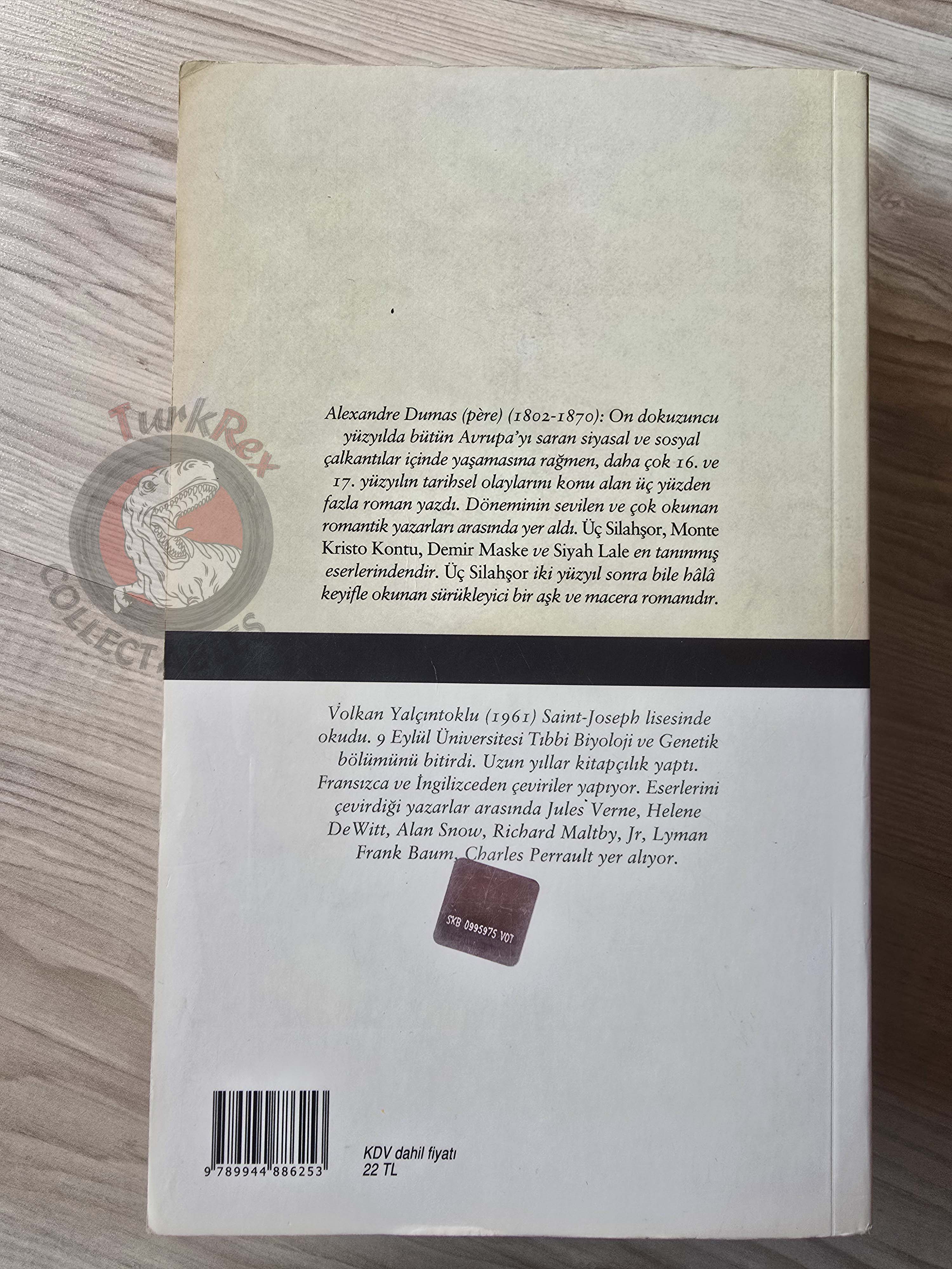 Alexandre Dumas –  The Three Musketeers 2009 Turkish Book Turkey