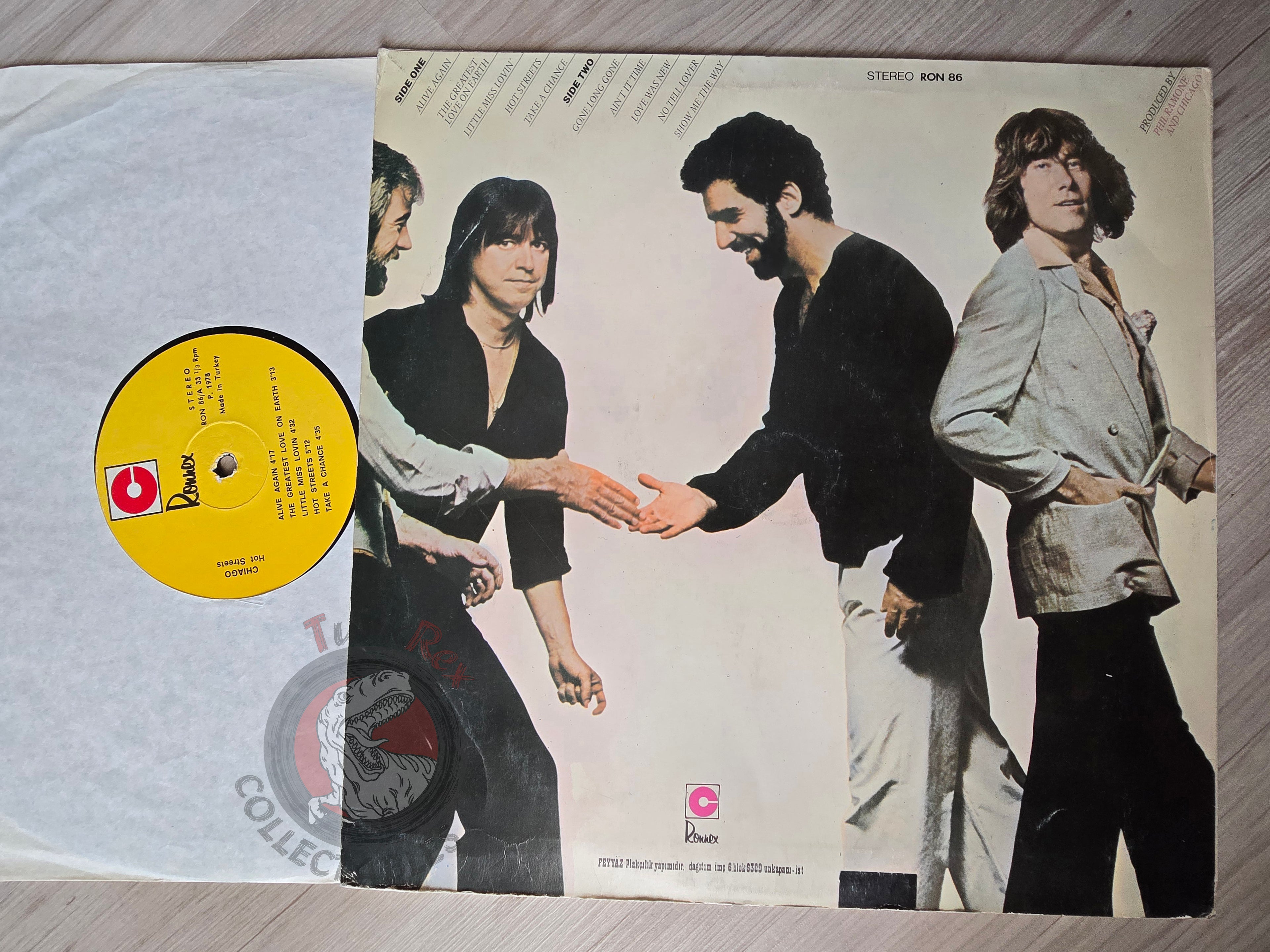 Chicago – Hot Streets Turkish Pressing Vinyl Turkey Edition