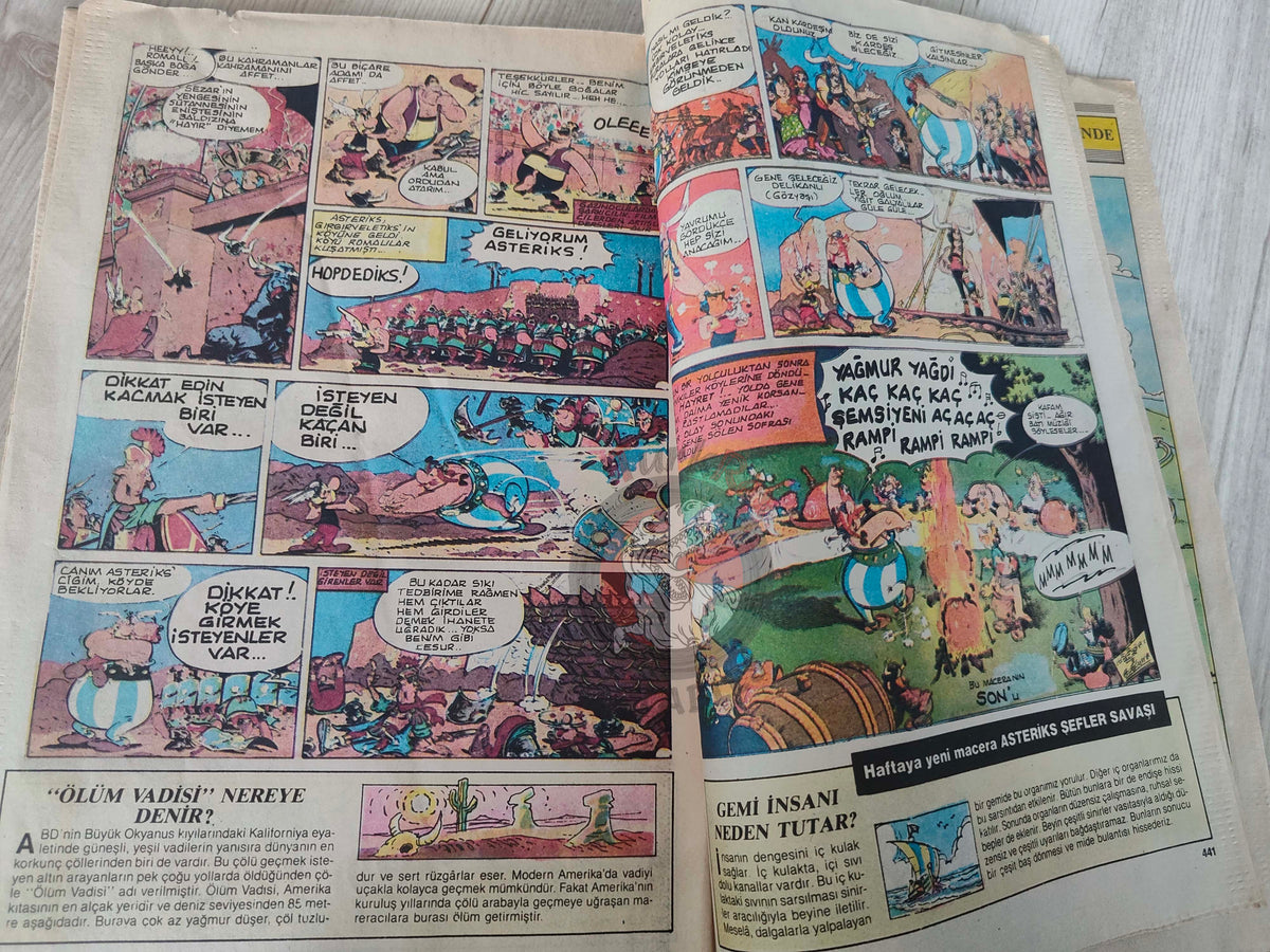 Asterix – Asterix in Spain early 90s Turkish Edition Comic Turkey