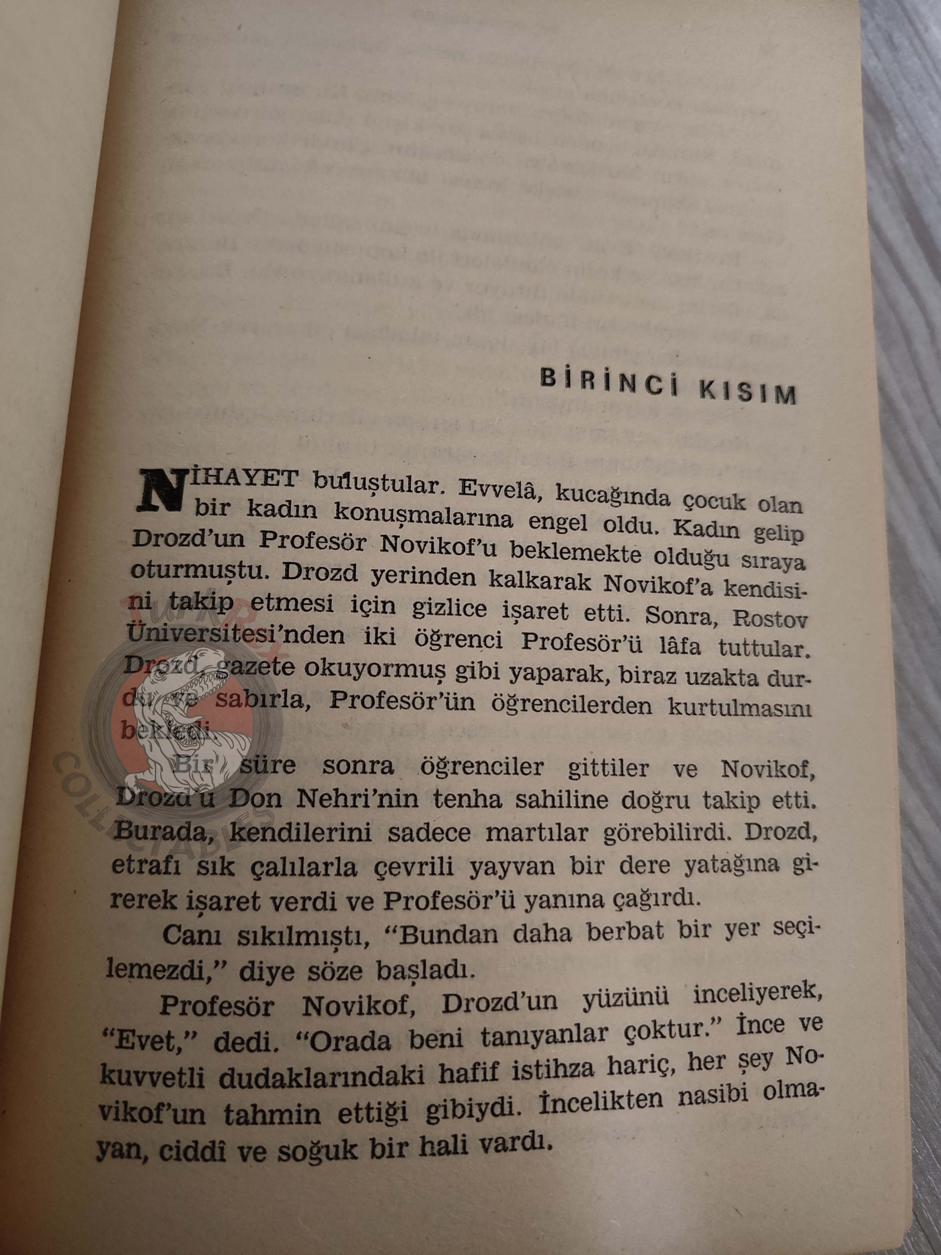 Igor Gouzenko – The Fall of a Titan 1965 1st  Turkish Book Turkey
