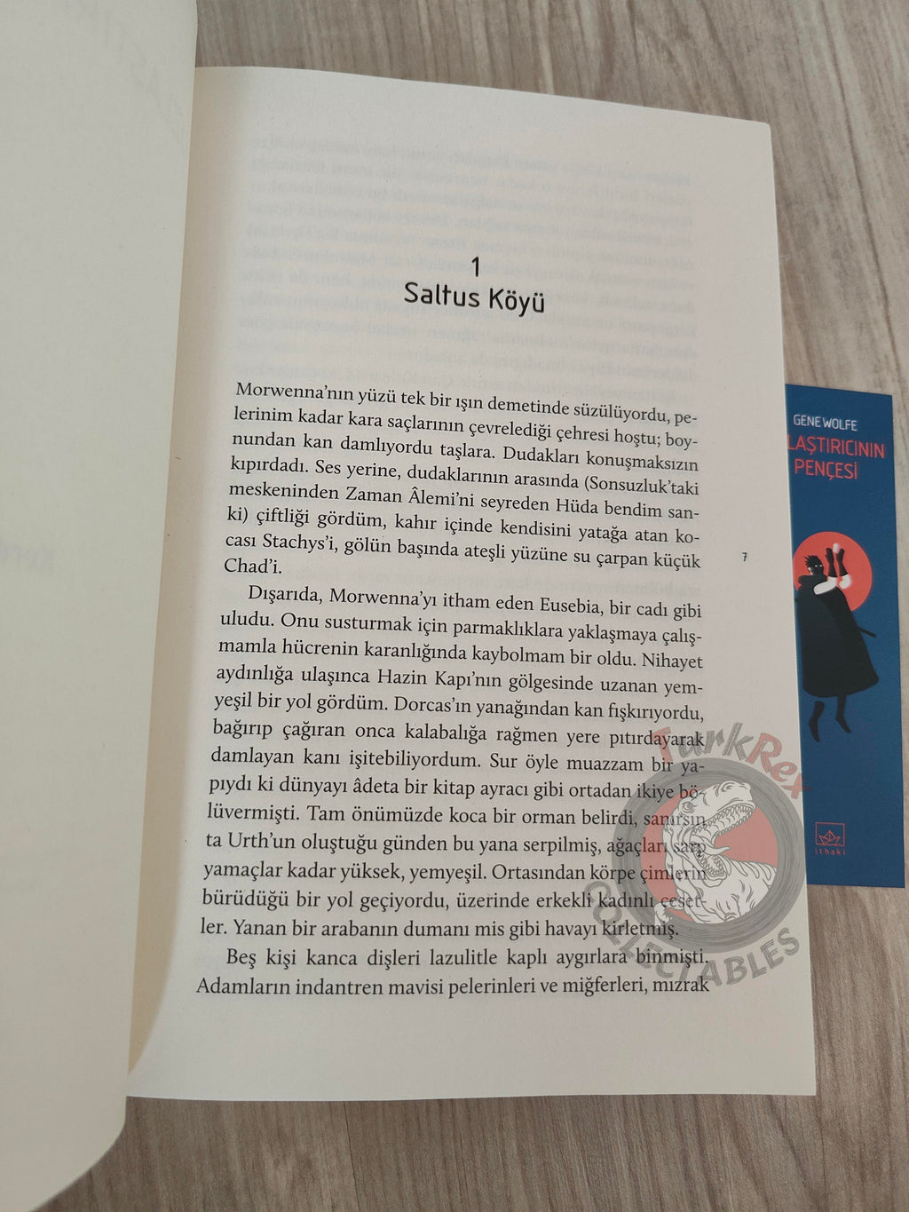 Gene Wolfe – The Claw of the Conciliator 2020 Turkish Book Turkey of the New Sun