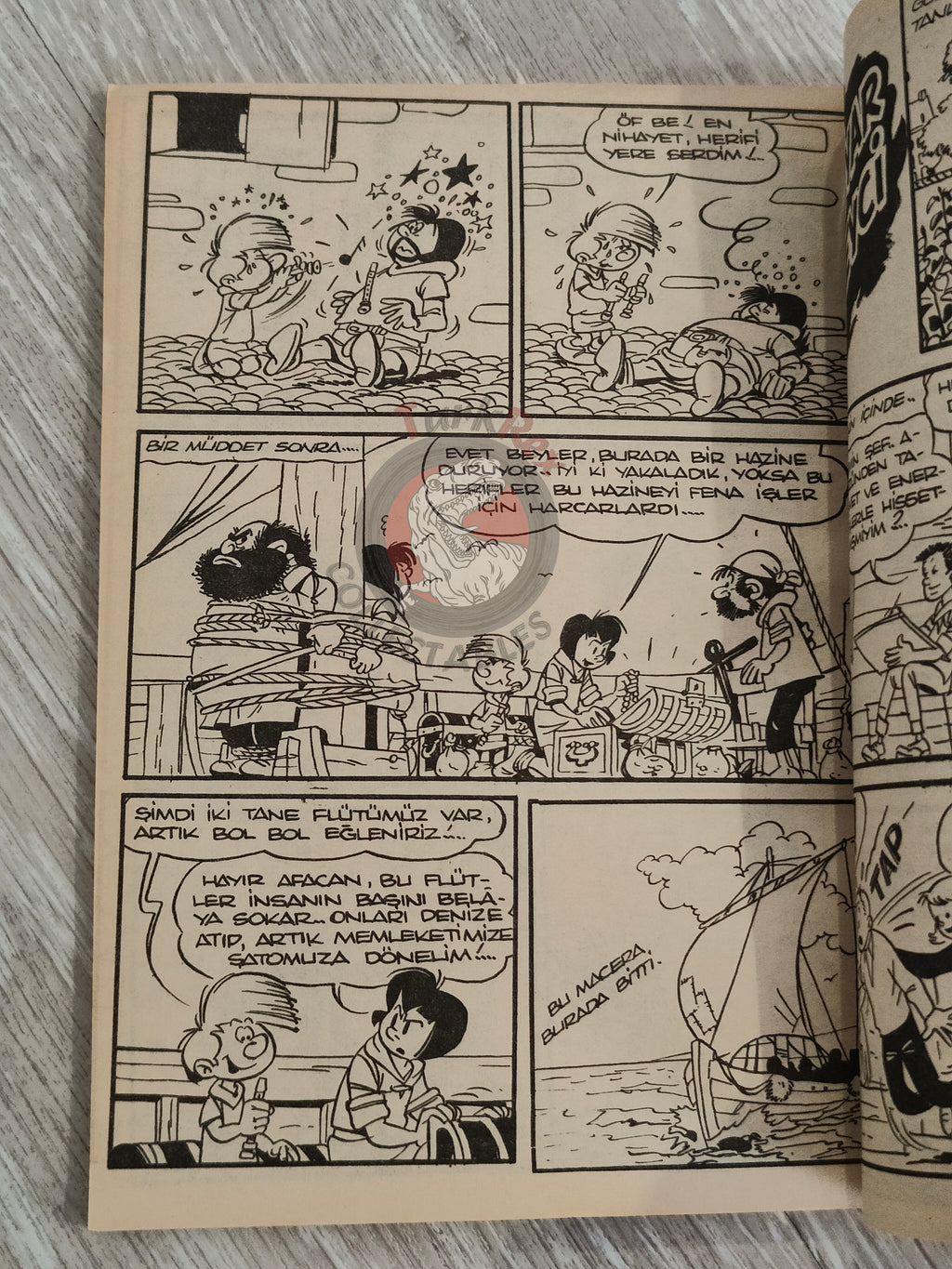 Johan et Pirlouit #22 1982 Turkish Comic Turkey La Flûte à Six Schtroumpfs #9 The Smurfs