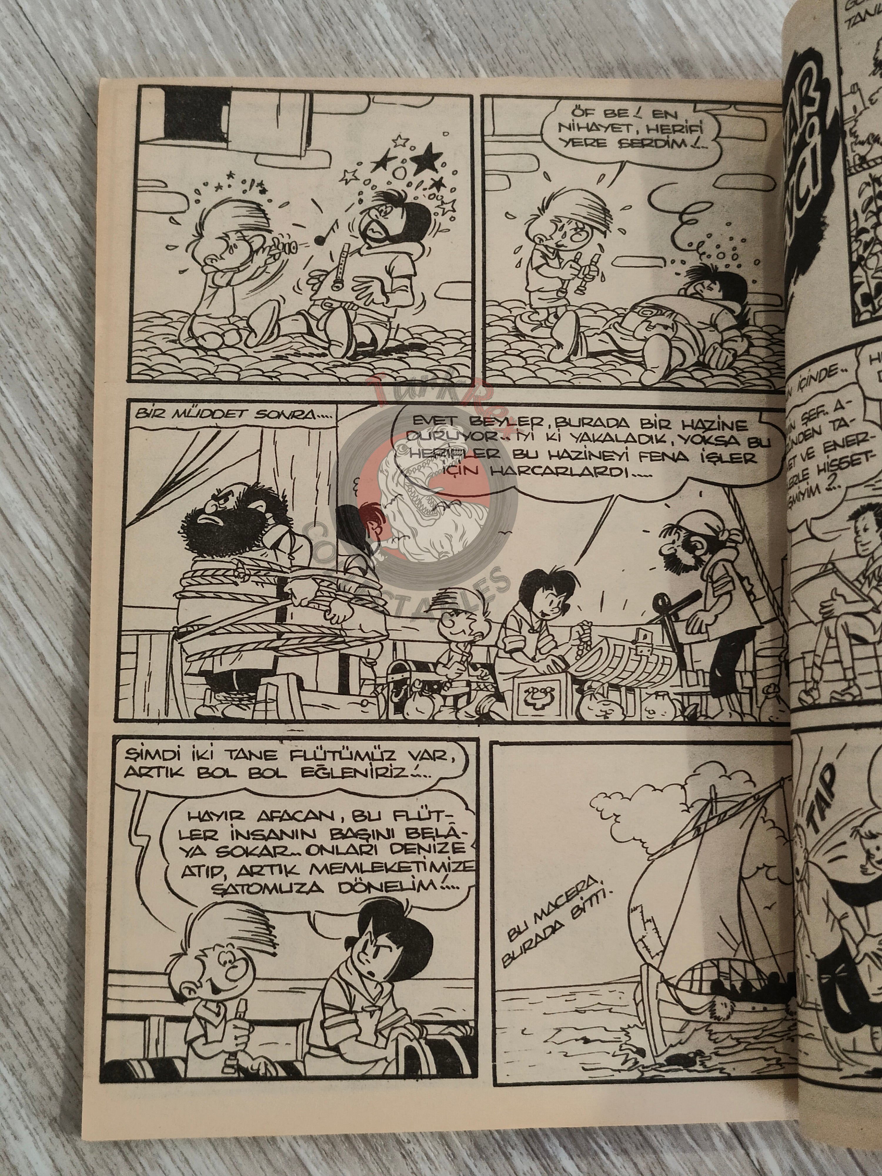 Johan et Pirlouit #22 1982 Turkish Comic Turkey La Flûte à Six Schtroumpfs #9 The Smurfs