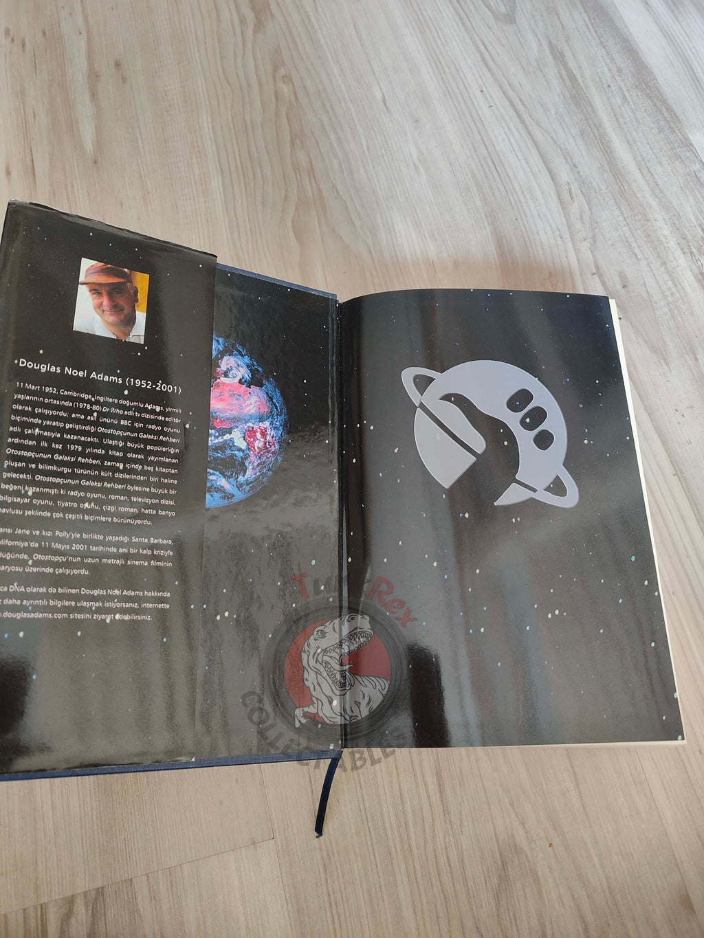 Douglas Adams – The Hitchhiker’s Guide to the Galaxy 2015 HC/DJ Turkish Book Turkey