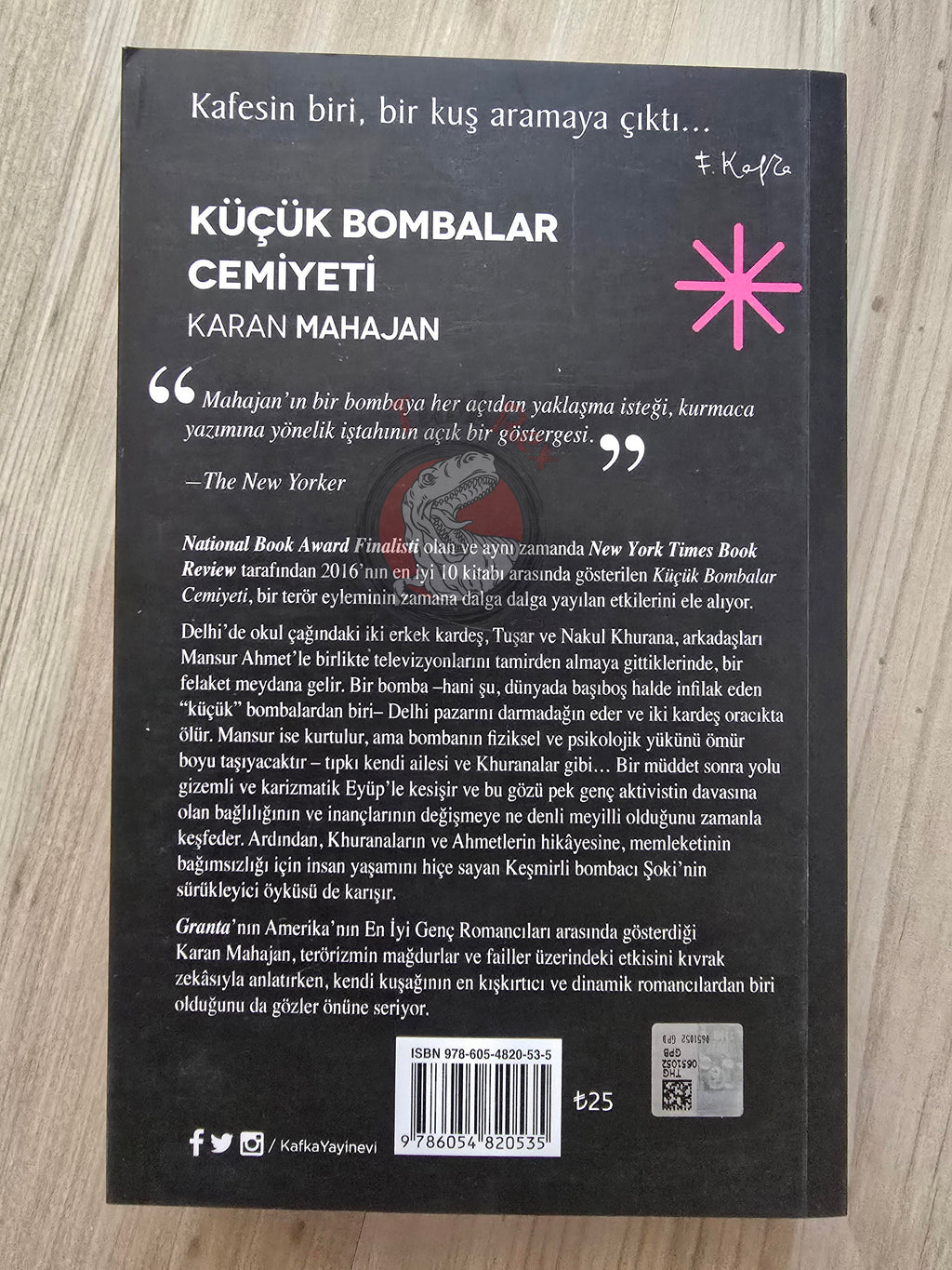 Karan Mahajan – The Association of Small Bombs 2017 Turkish Book Turkey