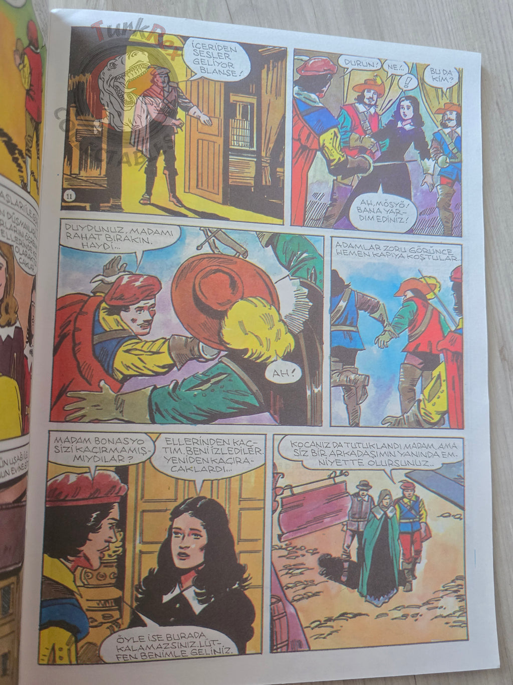 Alexandre Dumas - The Three Musketeers - The Count of Monte Cristo  Turkish Comic Turkey Classics Ilustrated