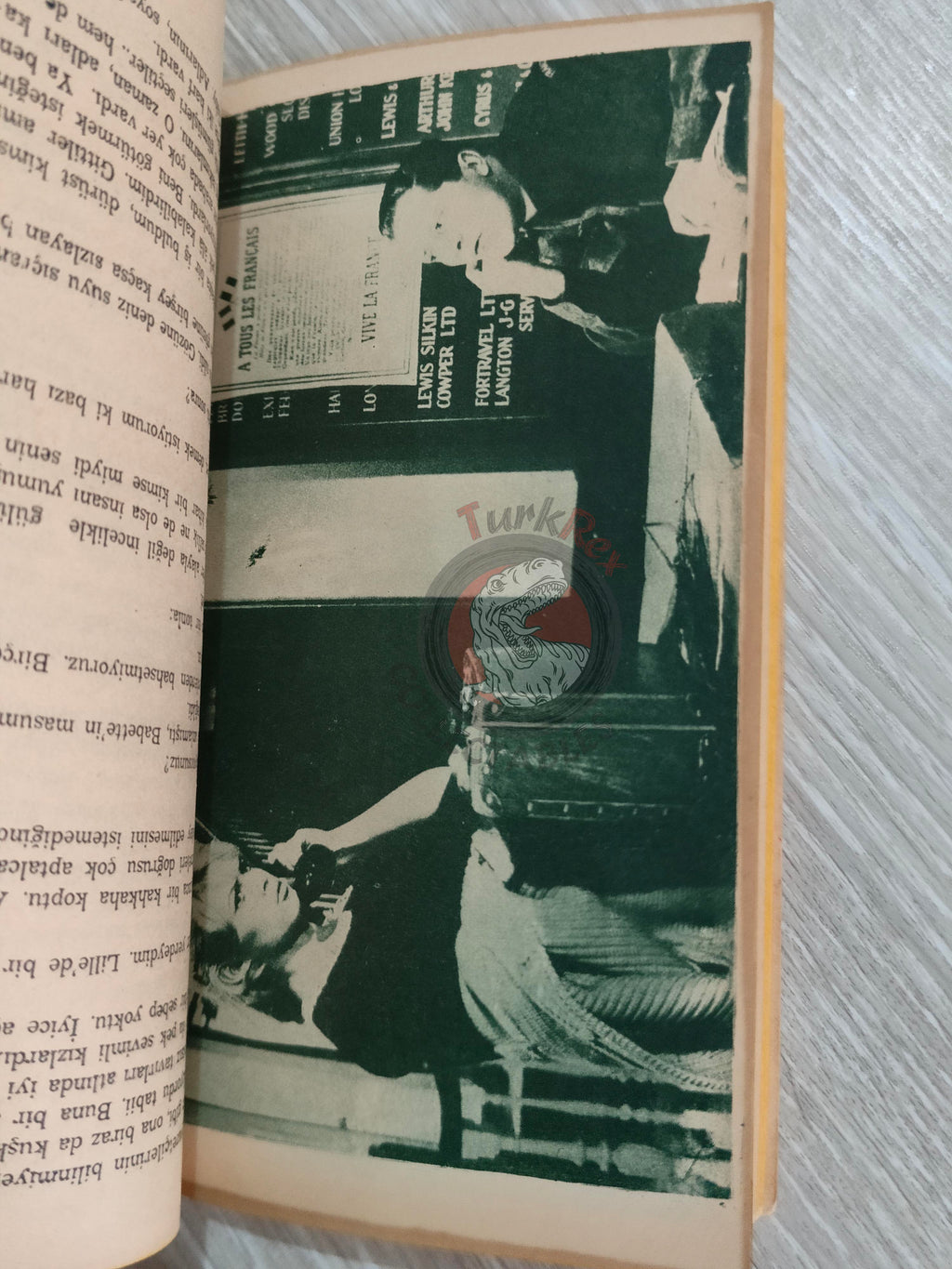 Violette Mariaud – Babette s'en va-t'en guerre 1961 1st Turkish Book Turkey Brigitte Bardot