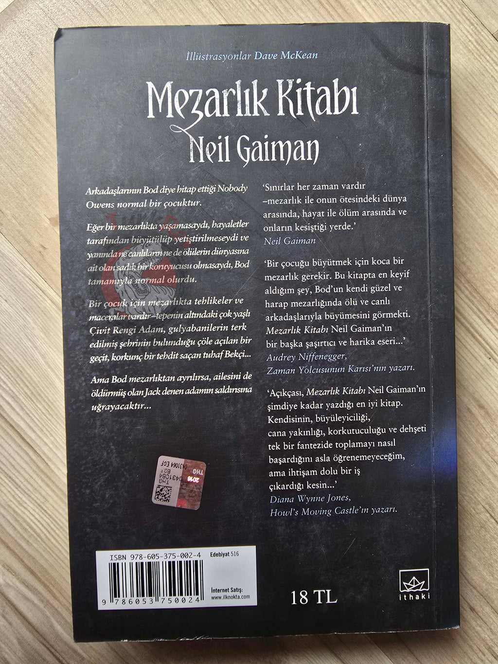 Neil Gaiman – The Graveyard Book 2015 Turkish Book Turkey Illustrated