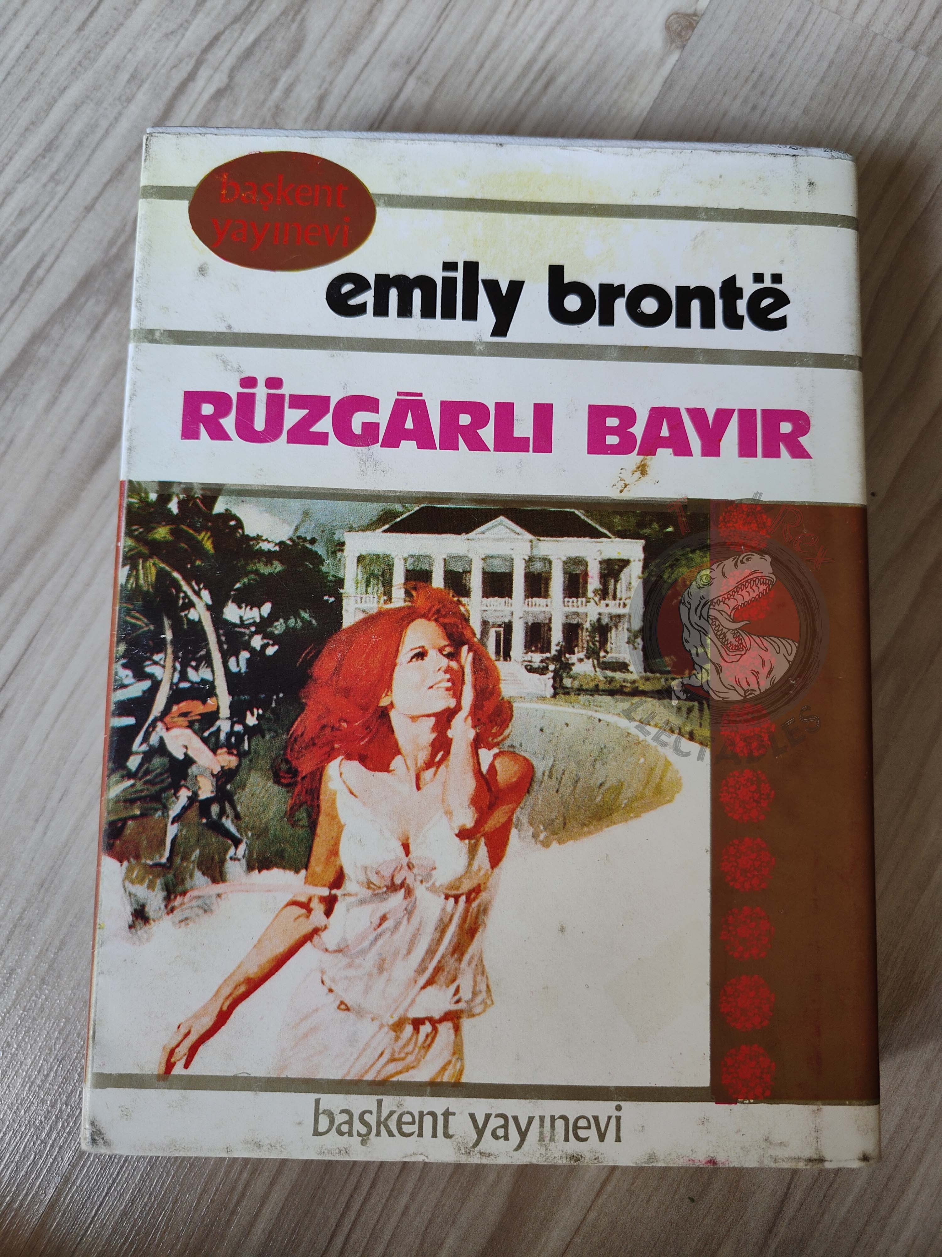 Emily Brontë – Wuthering Heights 1982 HC/DJ Turkish Book Turkey