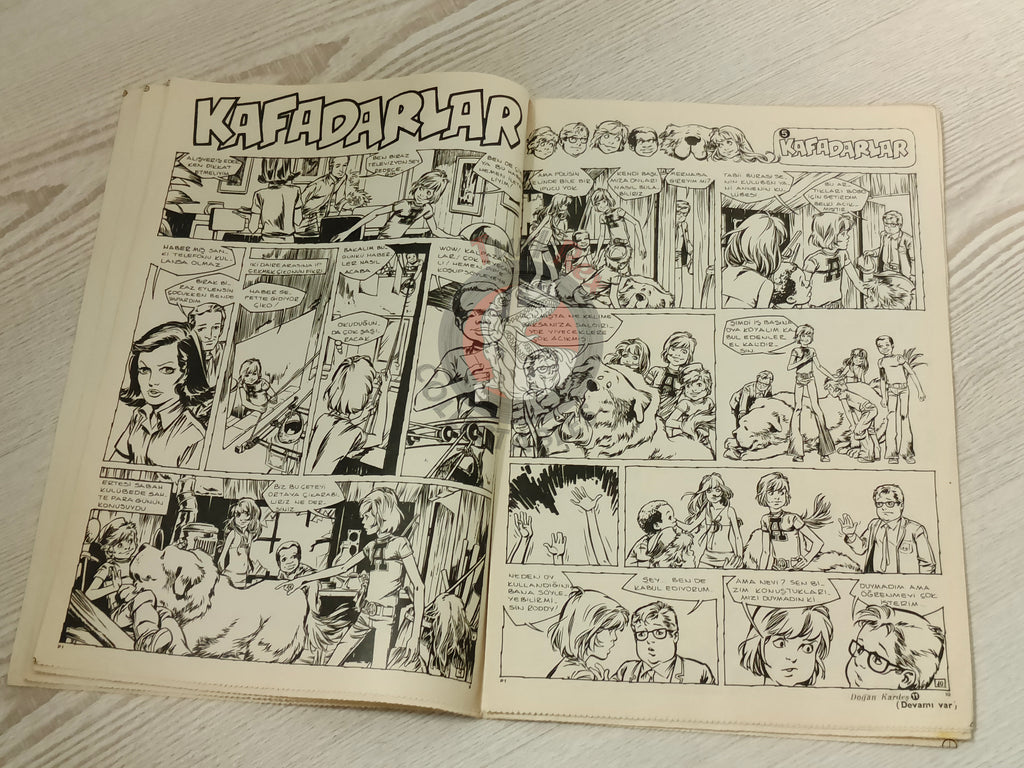 Doğan Kardeş 1975 Magazine #41 Turkish Comic Turkey Valérian and Laureline Smurfs Boule et Bill