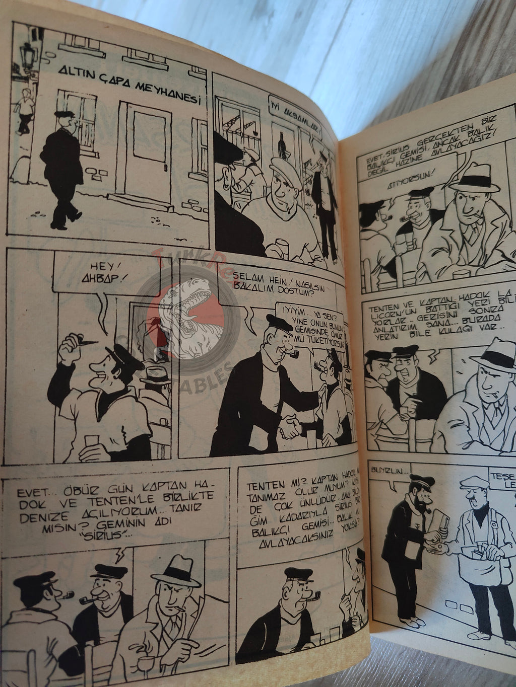 Tintin –  Red Rackham's Treasure mid 1980s Turkish Edition Comic Turkey 1