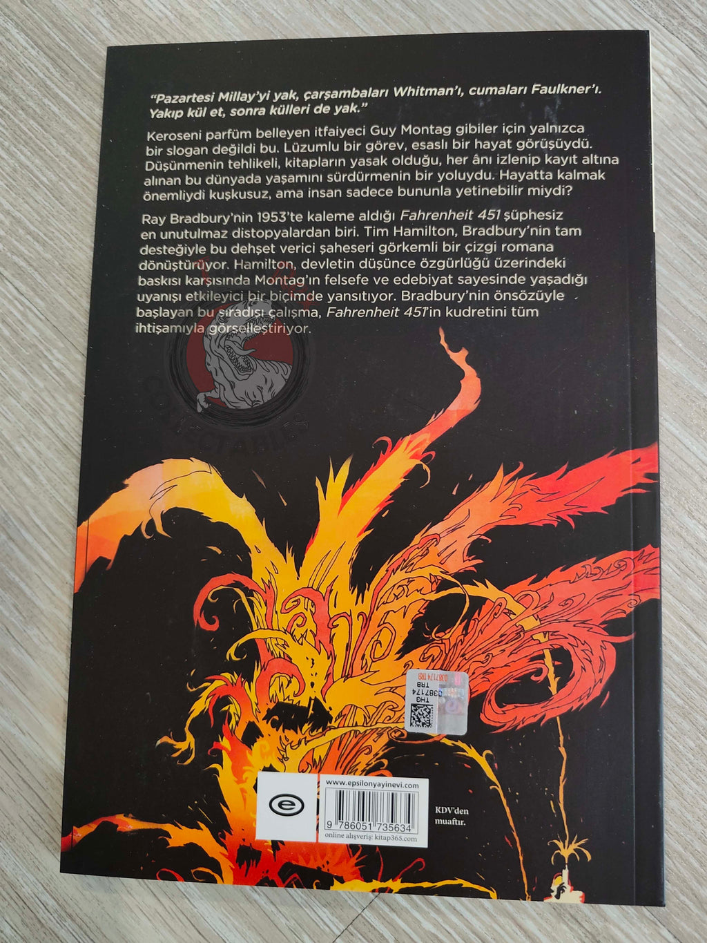 Ray Bradbury’s Fahrenheit 451: The Authorized Adaptation Turkish Comic Turkey